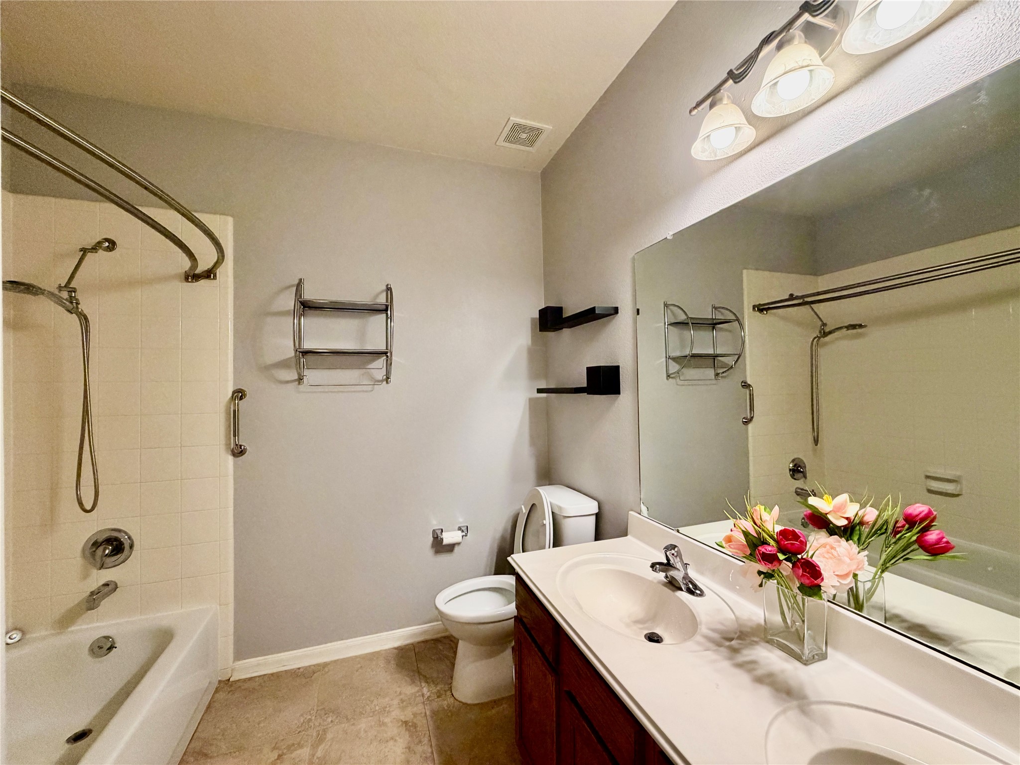 10004 Chestnut Creek Way Property Photo 18