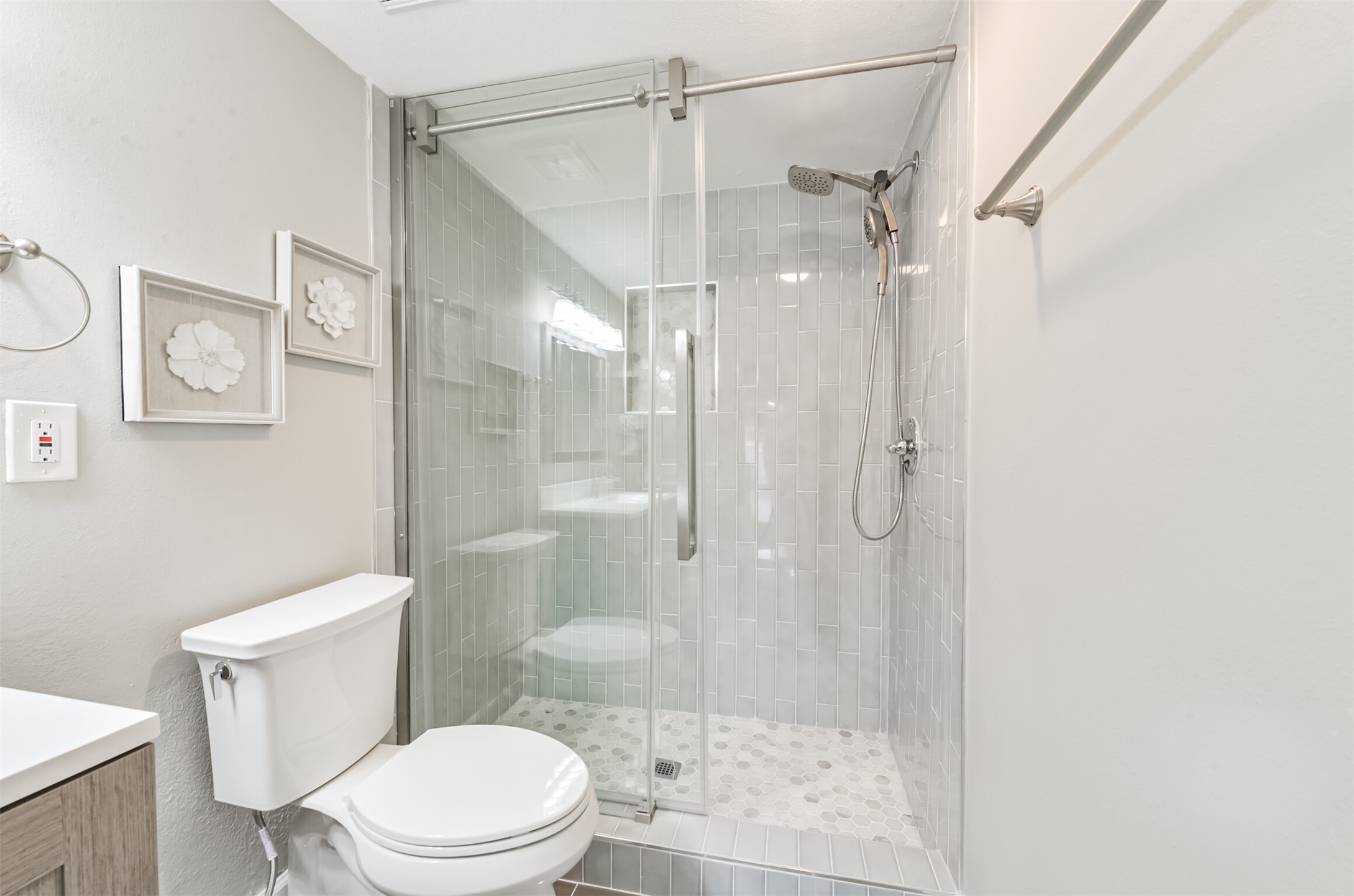 14111 Misty Meadow Lane Property Photo 23
