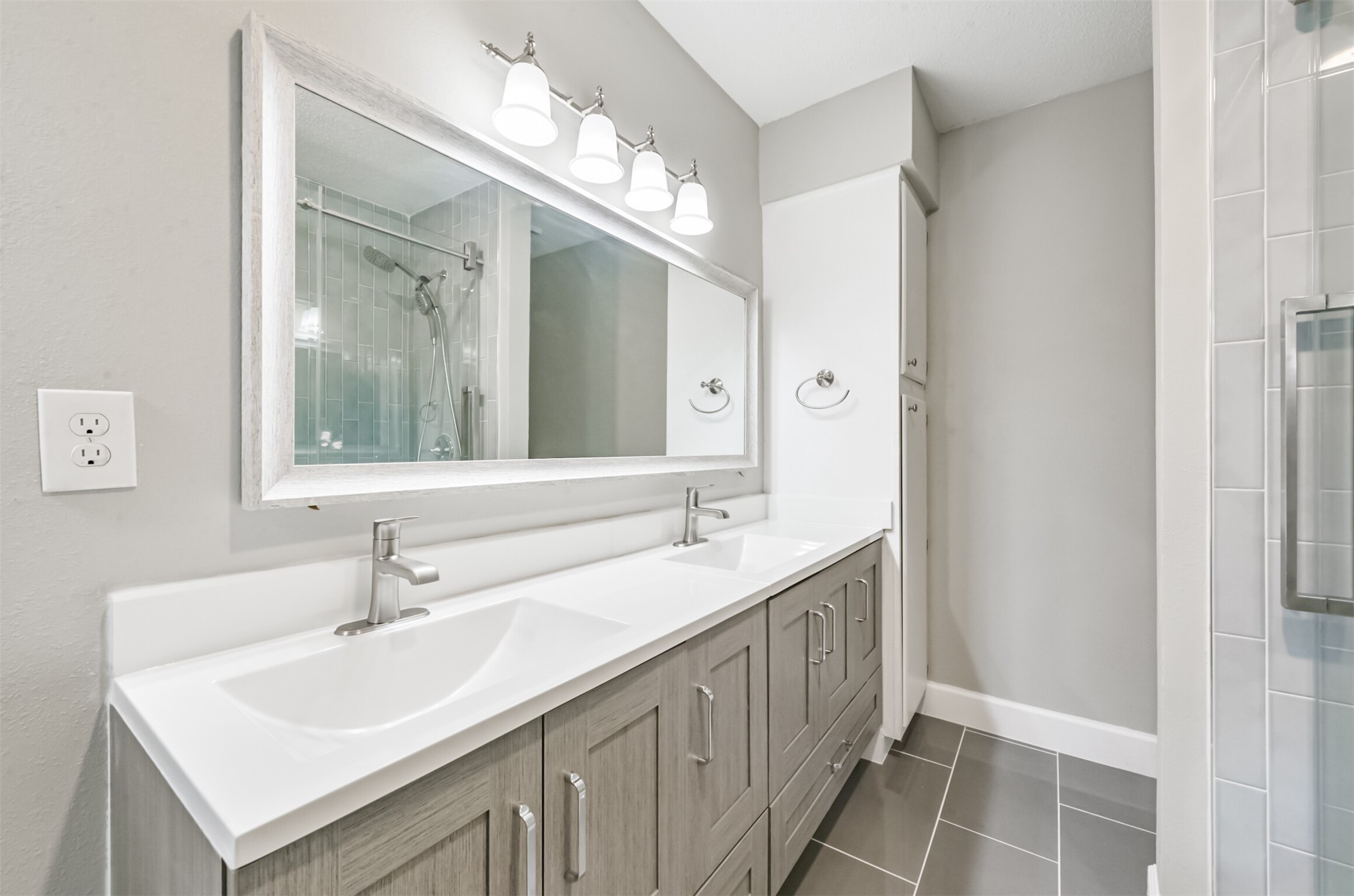14111 Misty Meadow Lane Property Photo 27