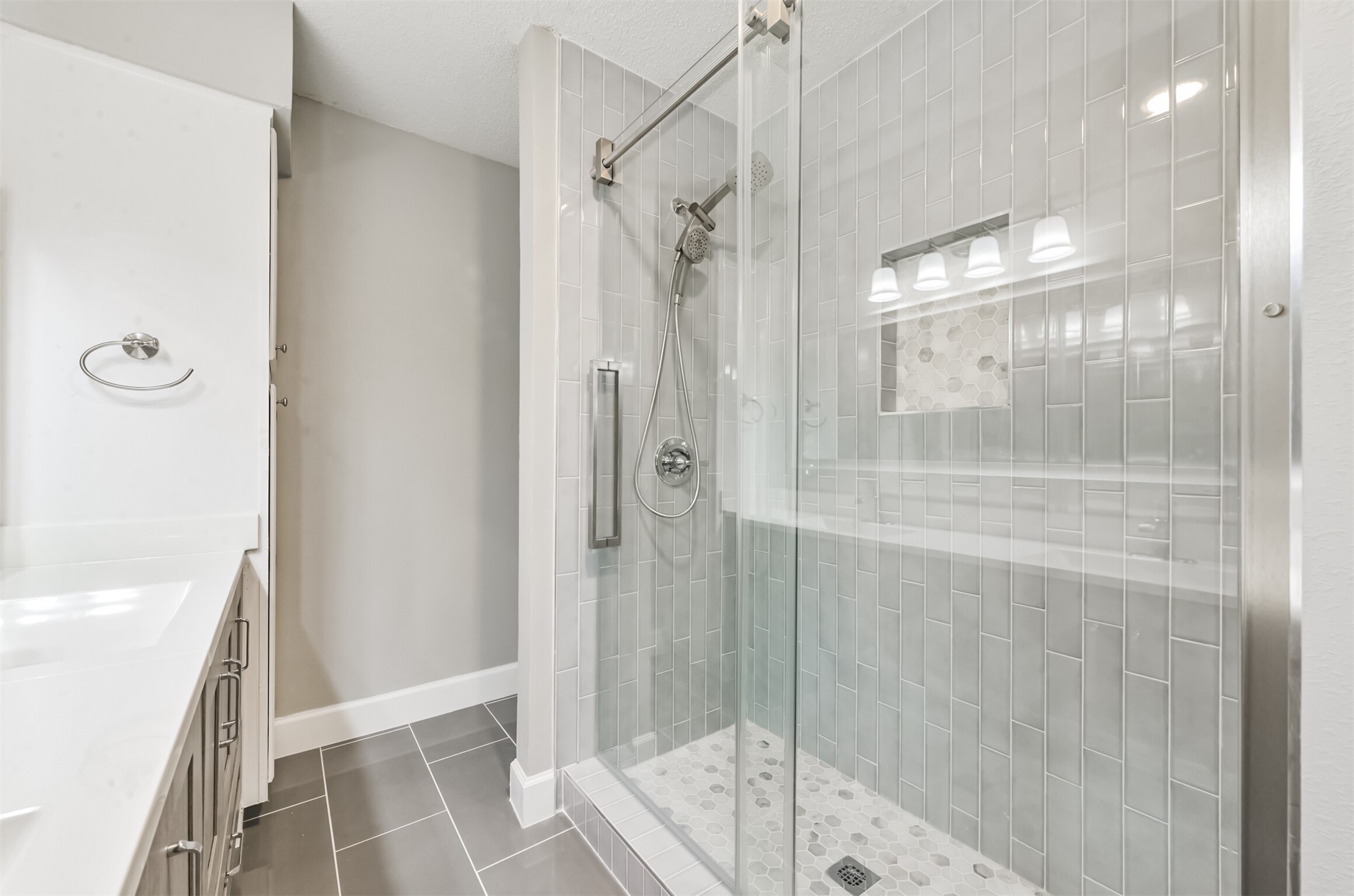 14111 Misty Meadow Lane Property Photo 28