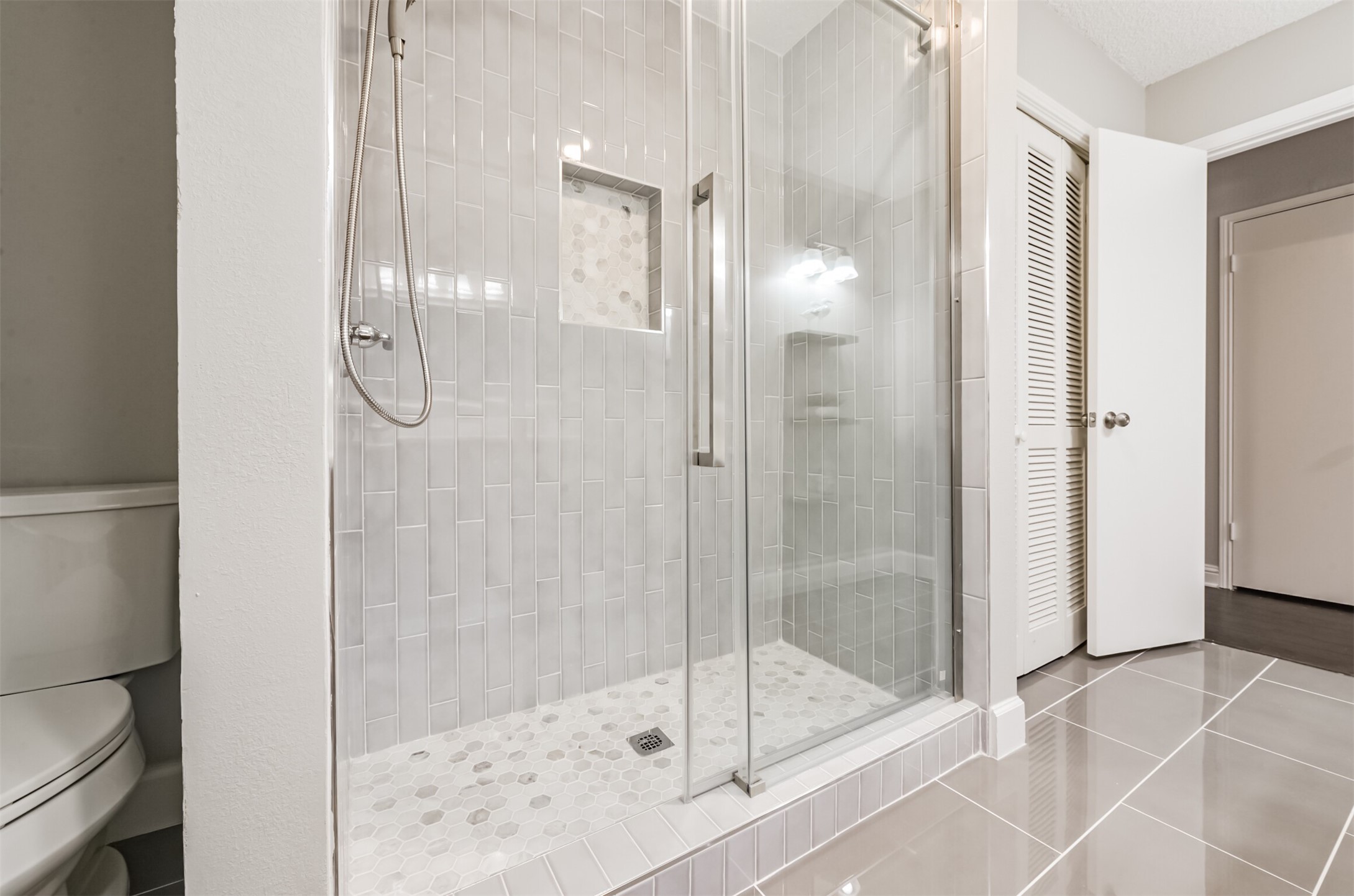 14111 Misty Meadow Lane Property Photo 29