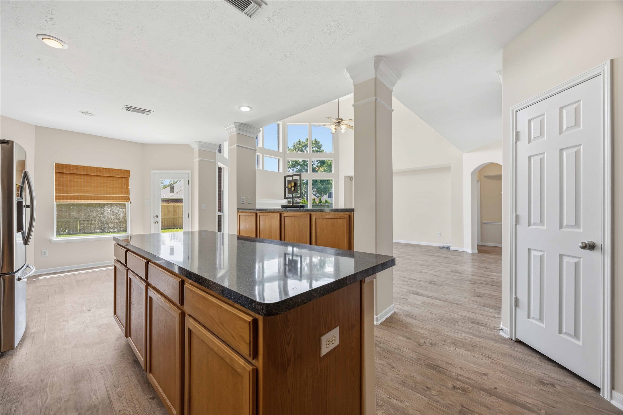 5727 Candlecreek Drive Property Photo 18