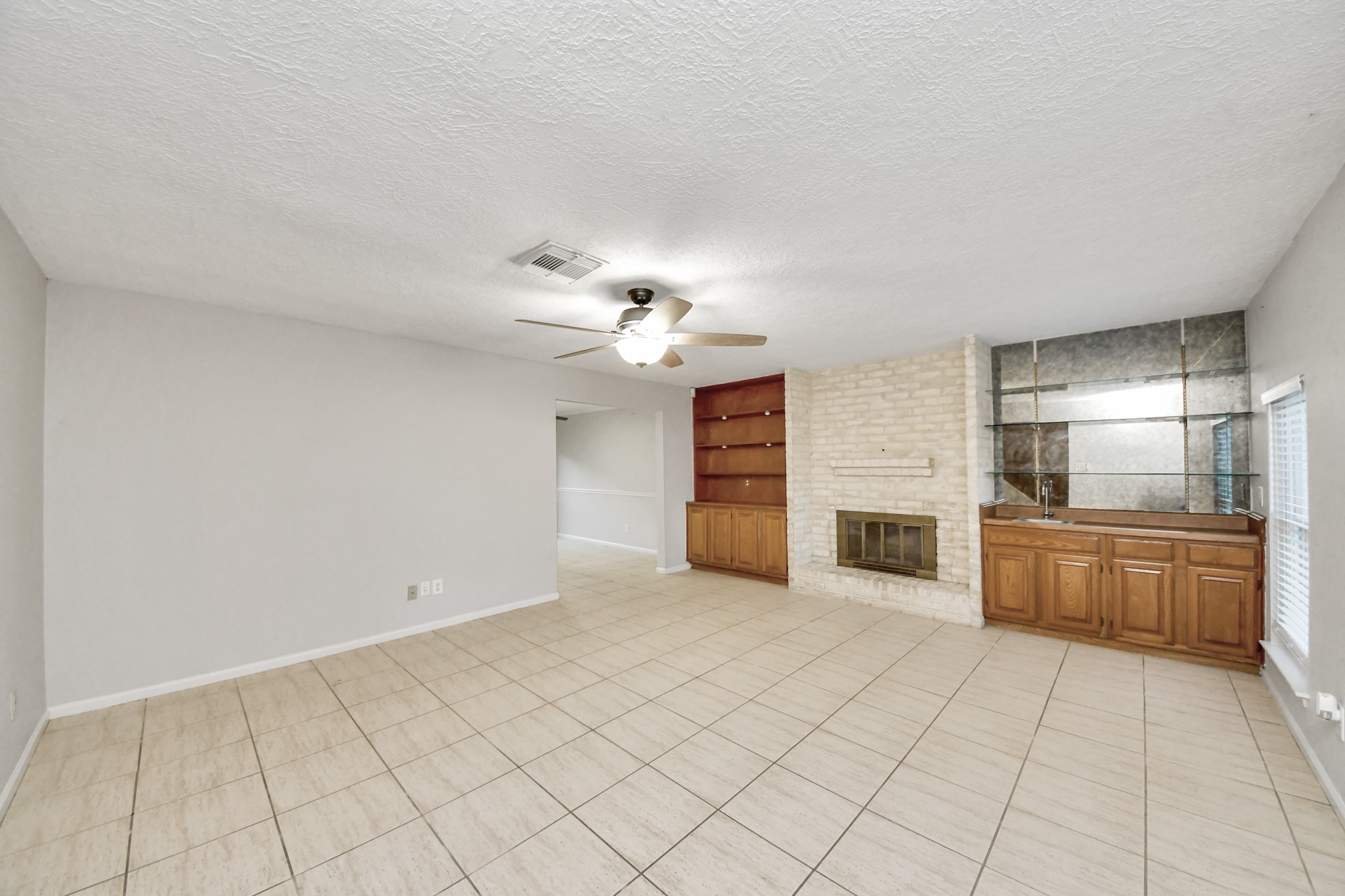 7407 Navidad Rd Property Photo 19