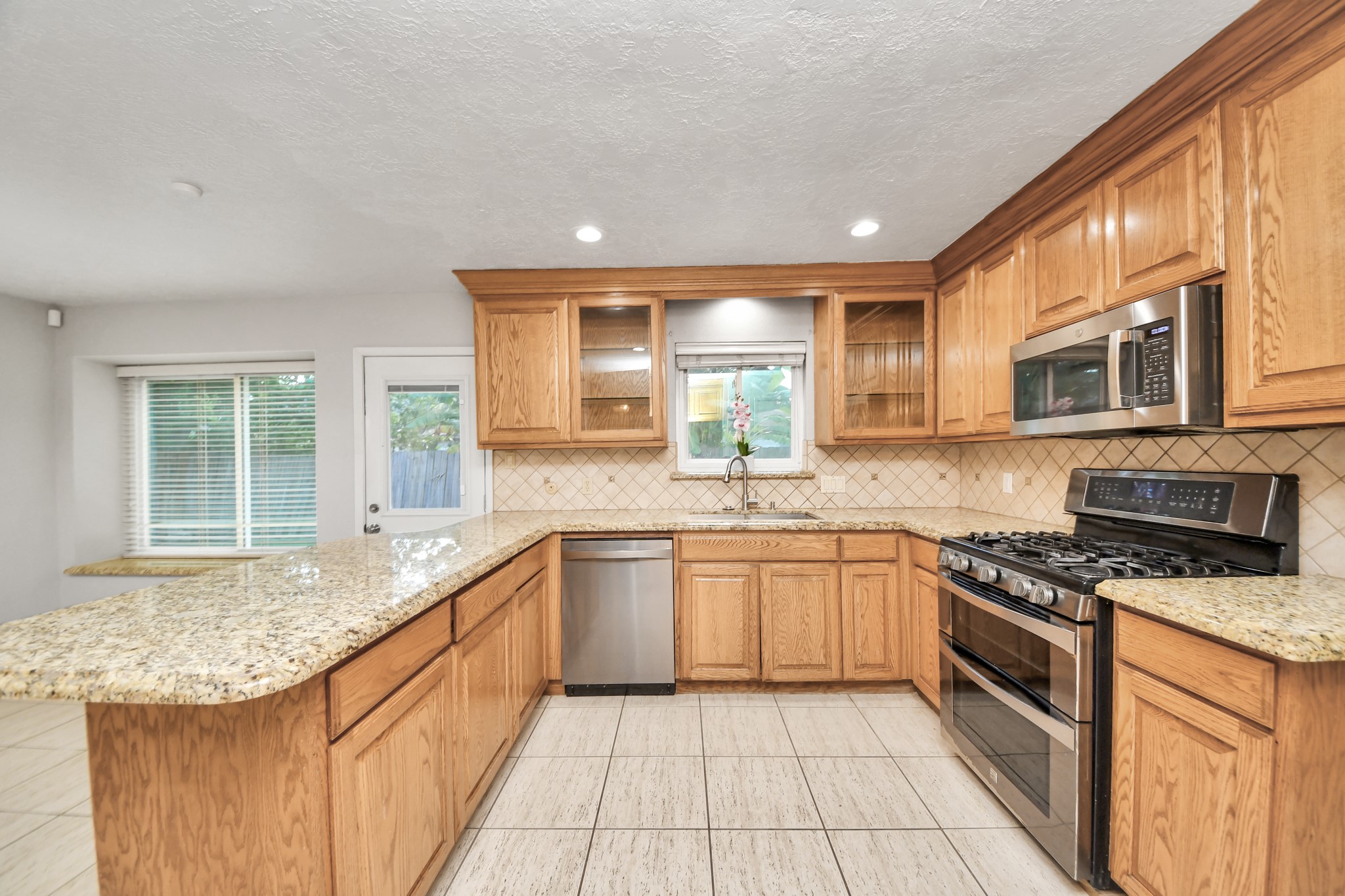 7407 Navidad Rd Property Photo 25