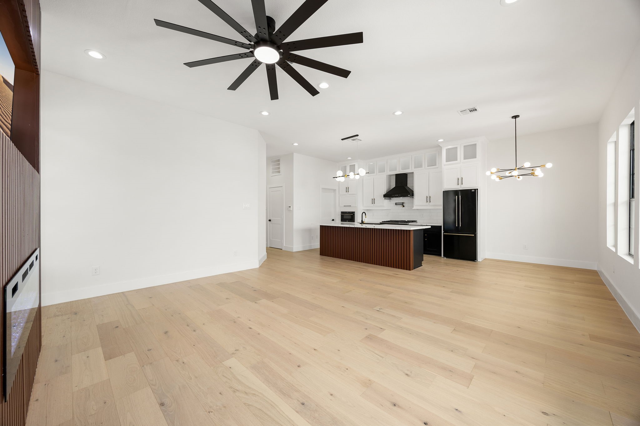 1716 Erin Street Property Photo 25