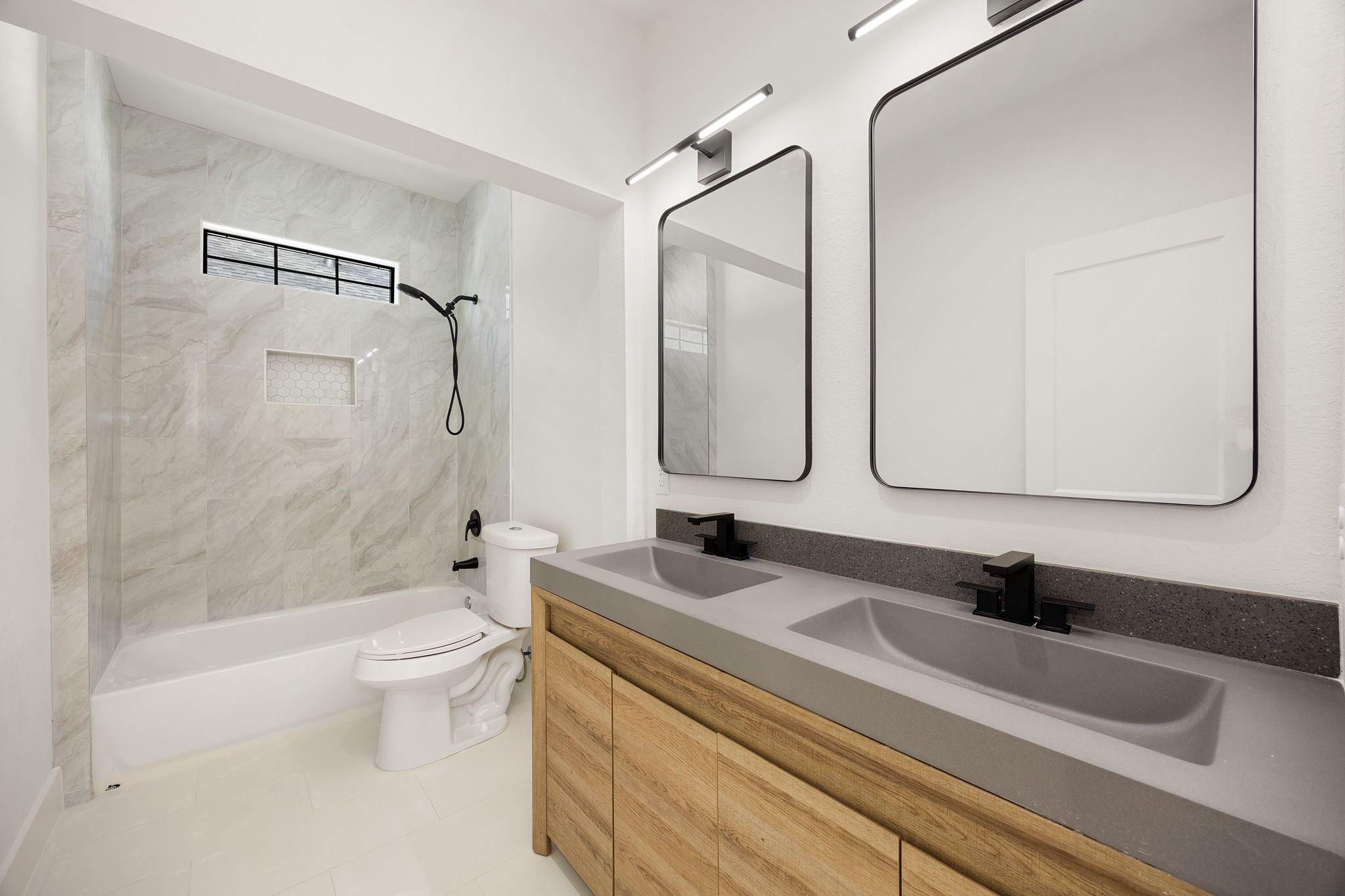 1716 Erin Street Property Photo 38