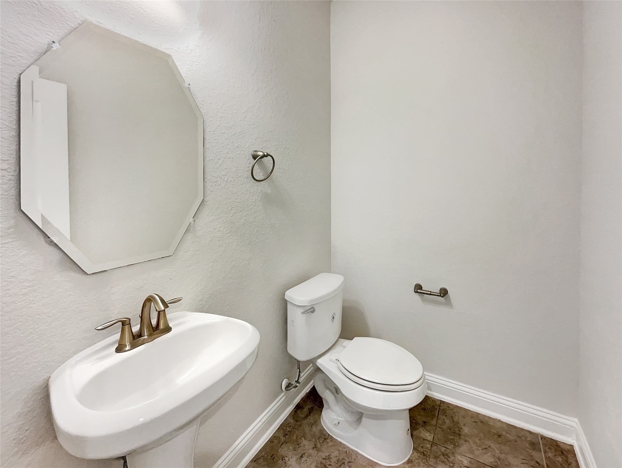 3627 Bartlett Way Drive Property Photo 12