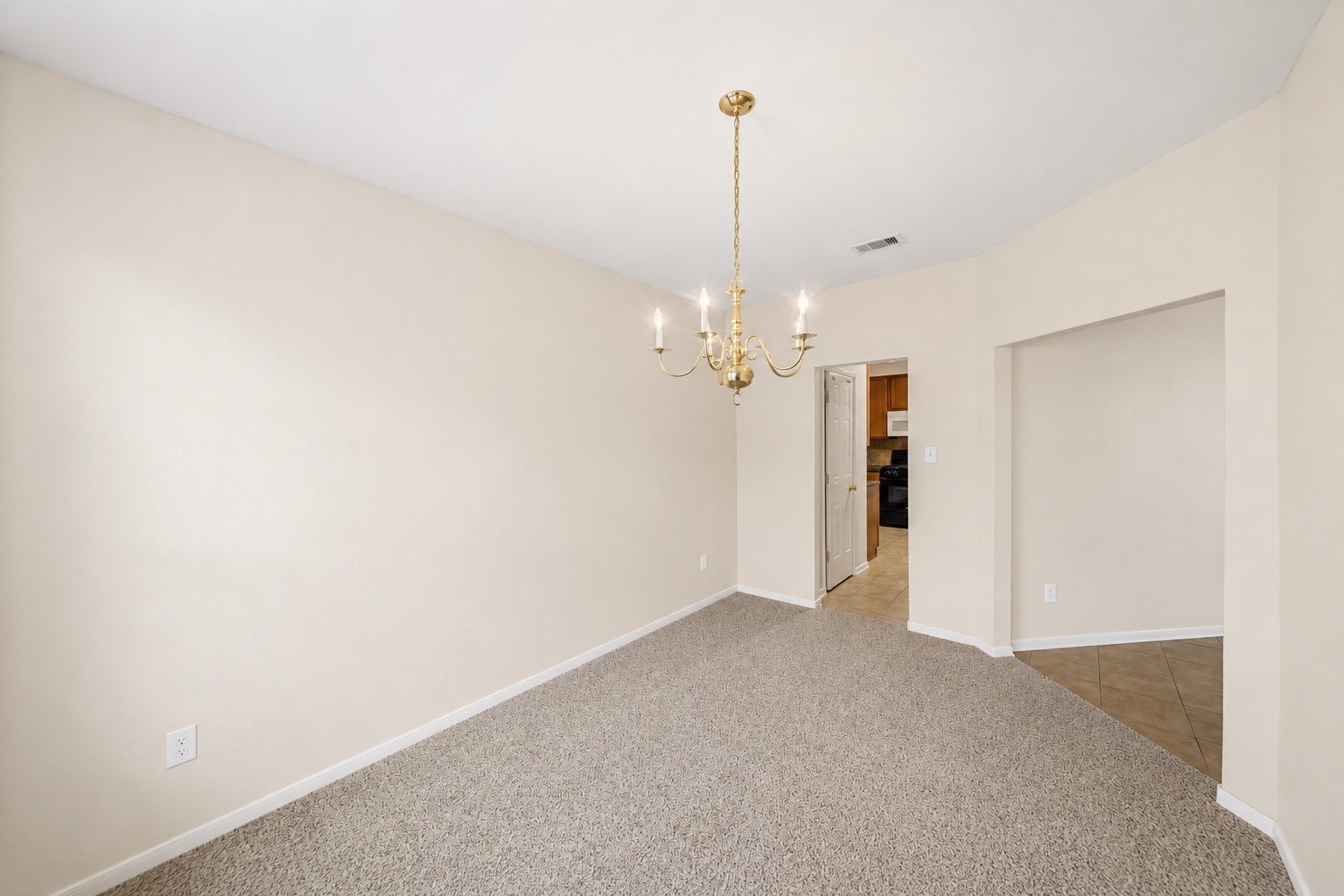 14822 Juniper Dale Court Property Photo 9