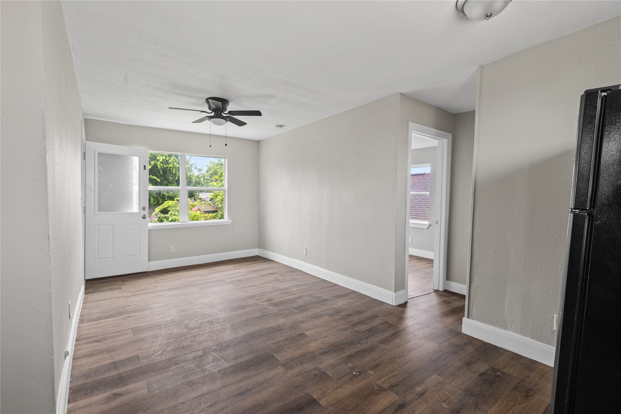 6602 Avenue R Property Photo 5