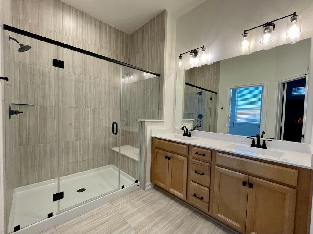 639 Silver Pear Court Property Photo 12