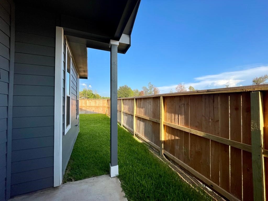639 Silver Pear Court Property Photo 26