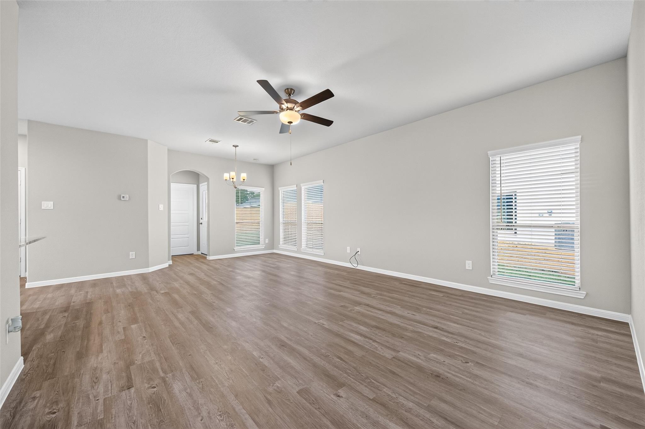 224 Emerald Thicket Lane Property Photo 6