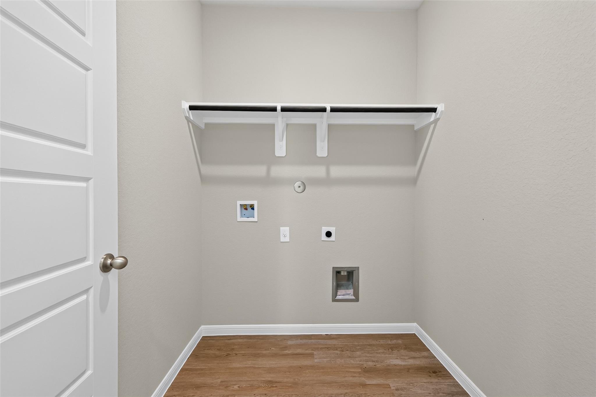224 Emerald Thicket Lane Property Photo 16