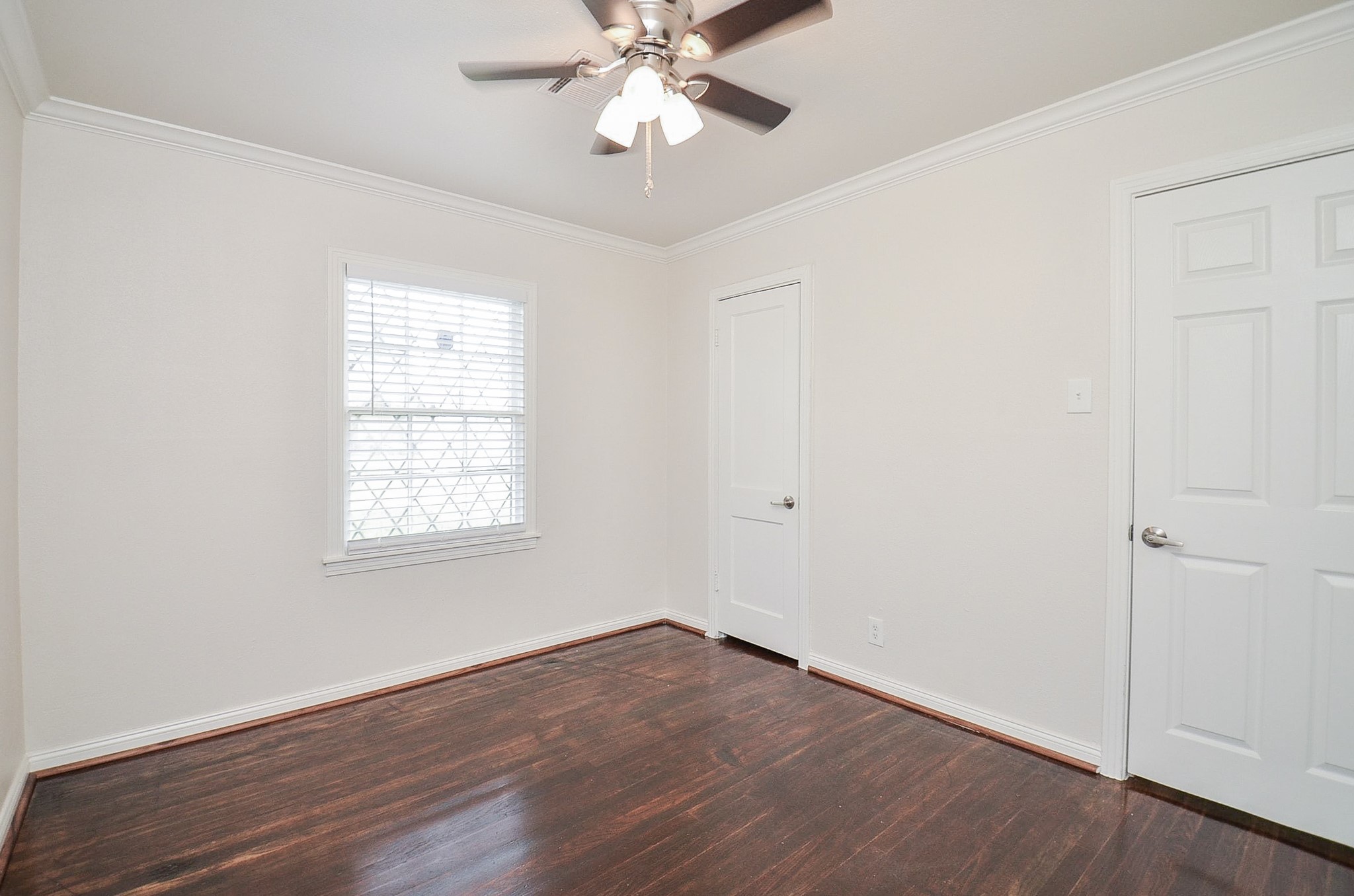 3914 Daphne Street Property Photo 11