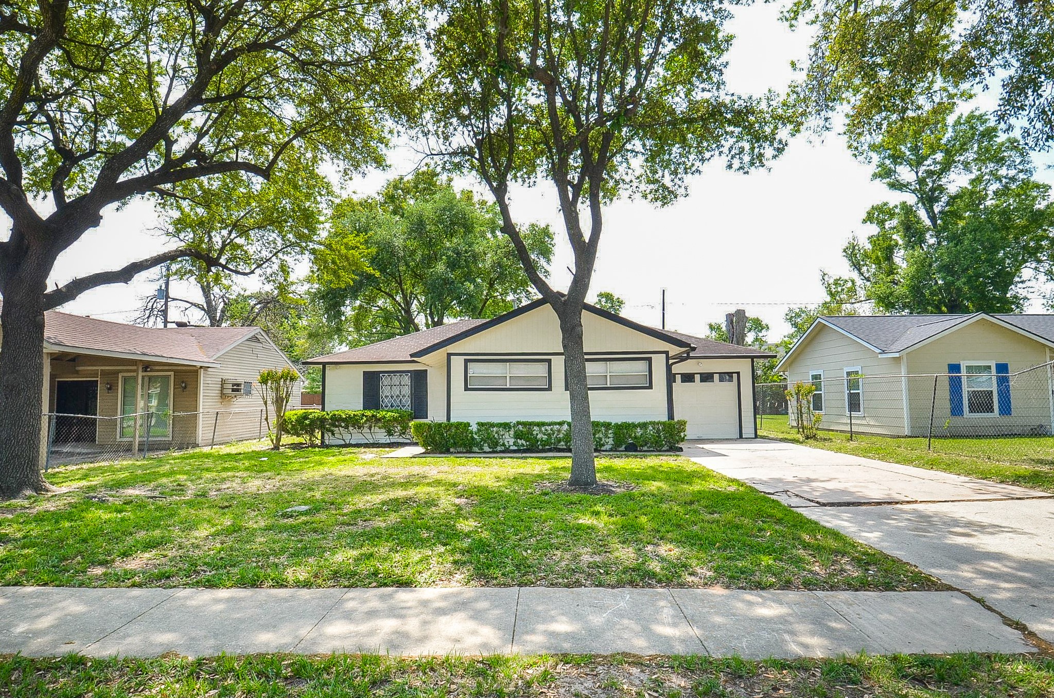 3914 Daphne Street Property Photo 15