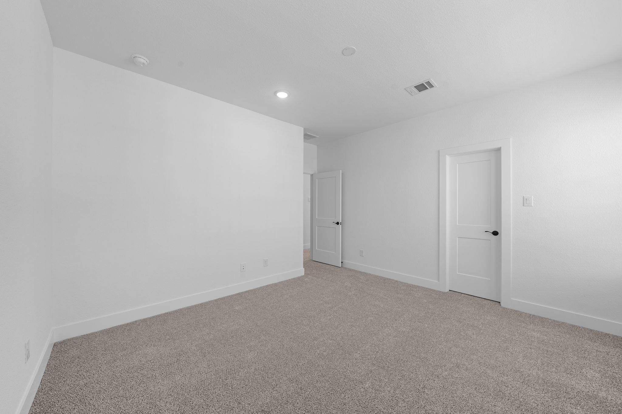 1302 Shaded Rock Drive Property Photo 28