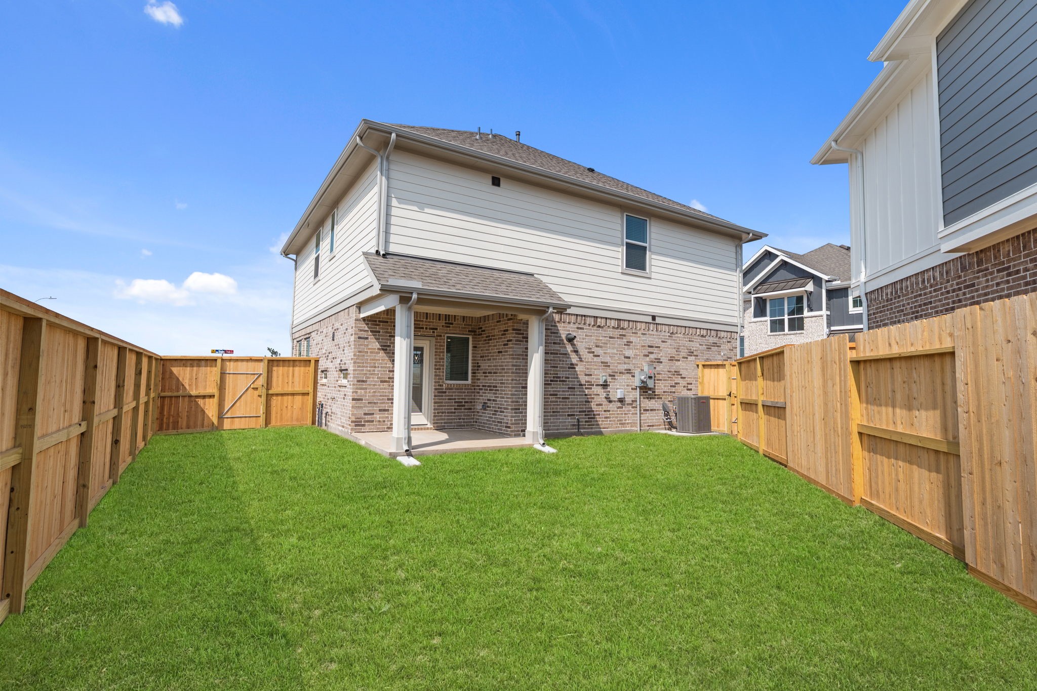 1302 Shaded Rock Drive Property Photo 31