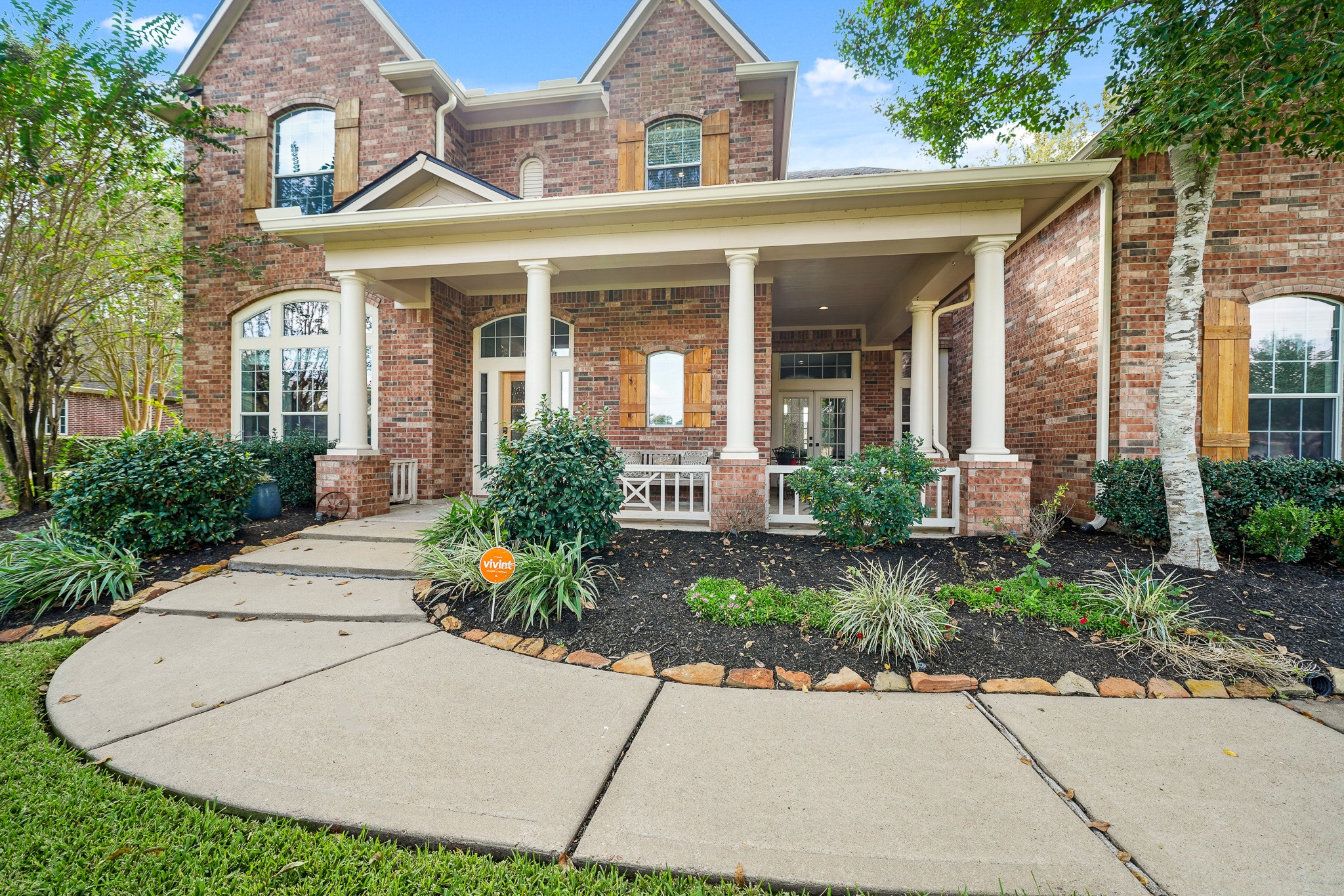 4703 Oxbow Circle W Property Photo 4