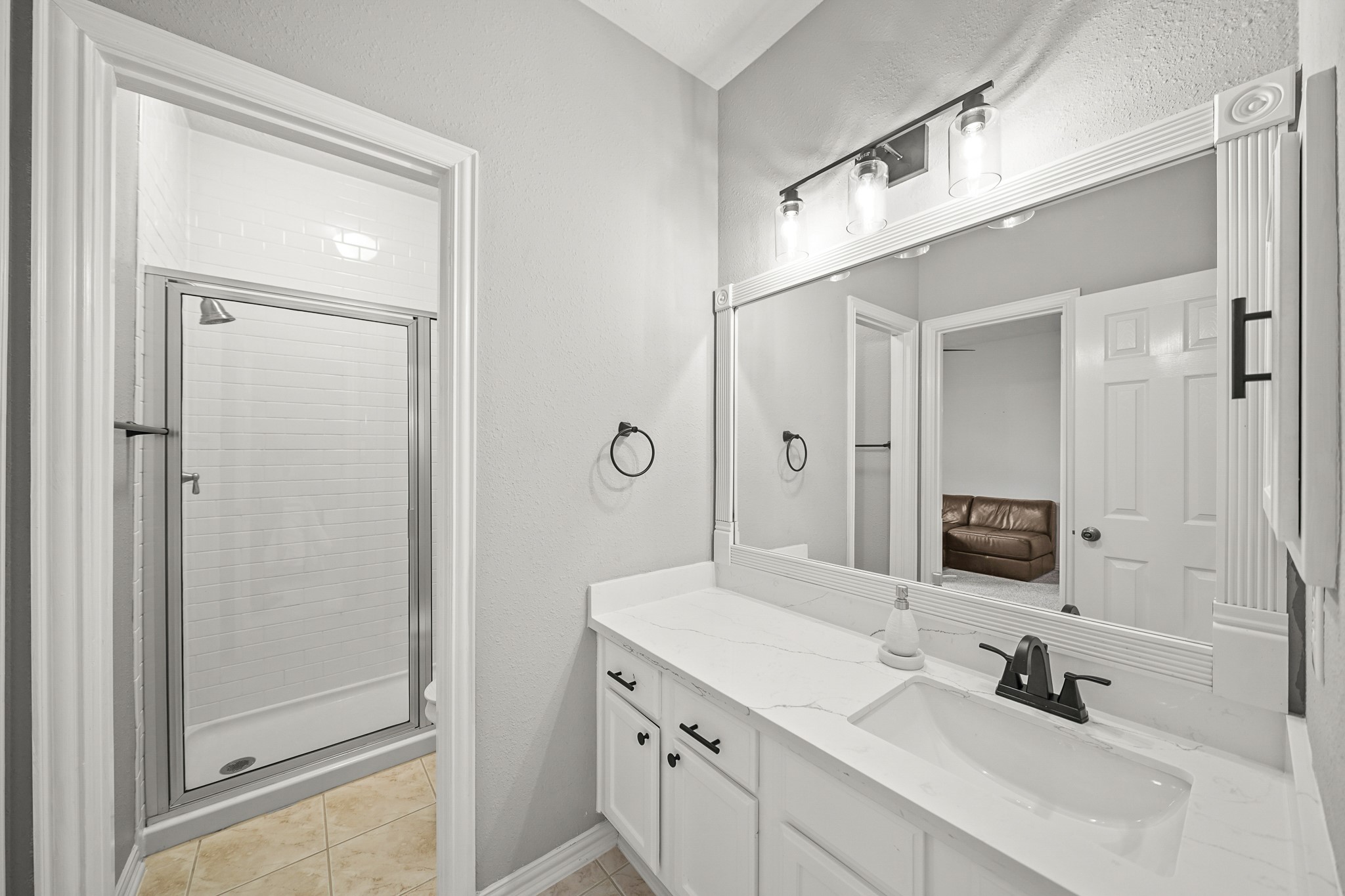 4703 Oxbow Circle W Property Photo 34