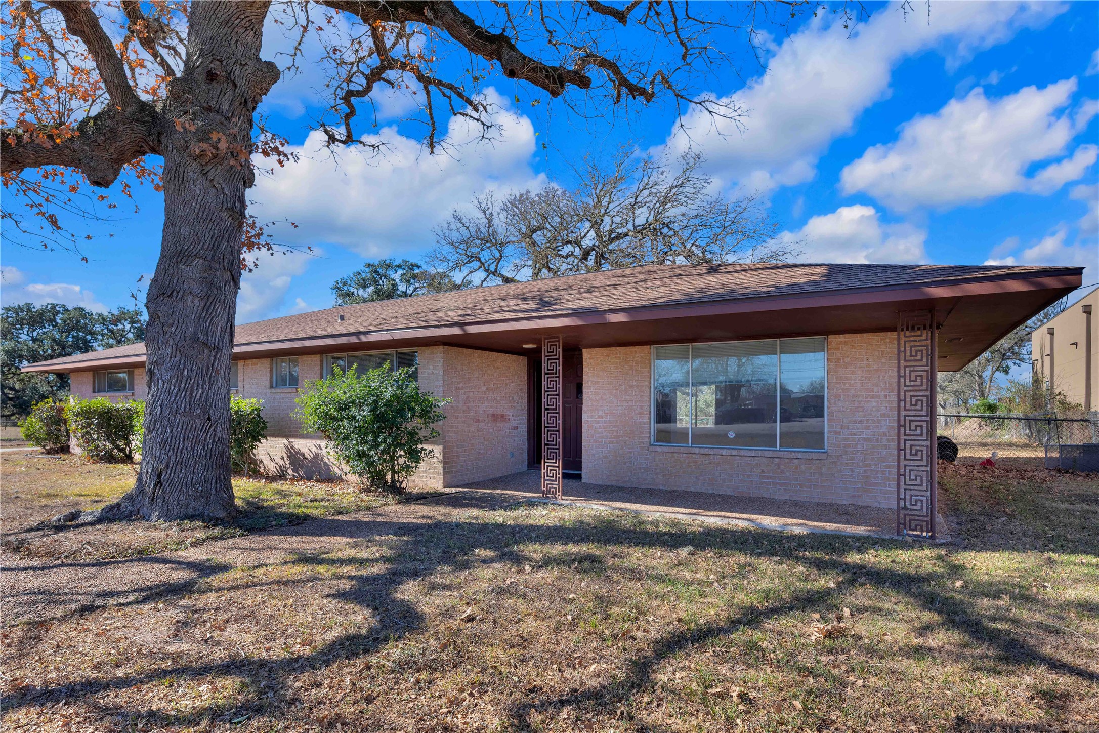 1243 North Jefferson Property Photo 2
