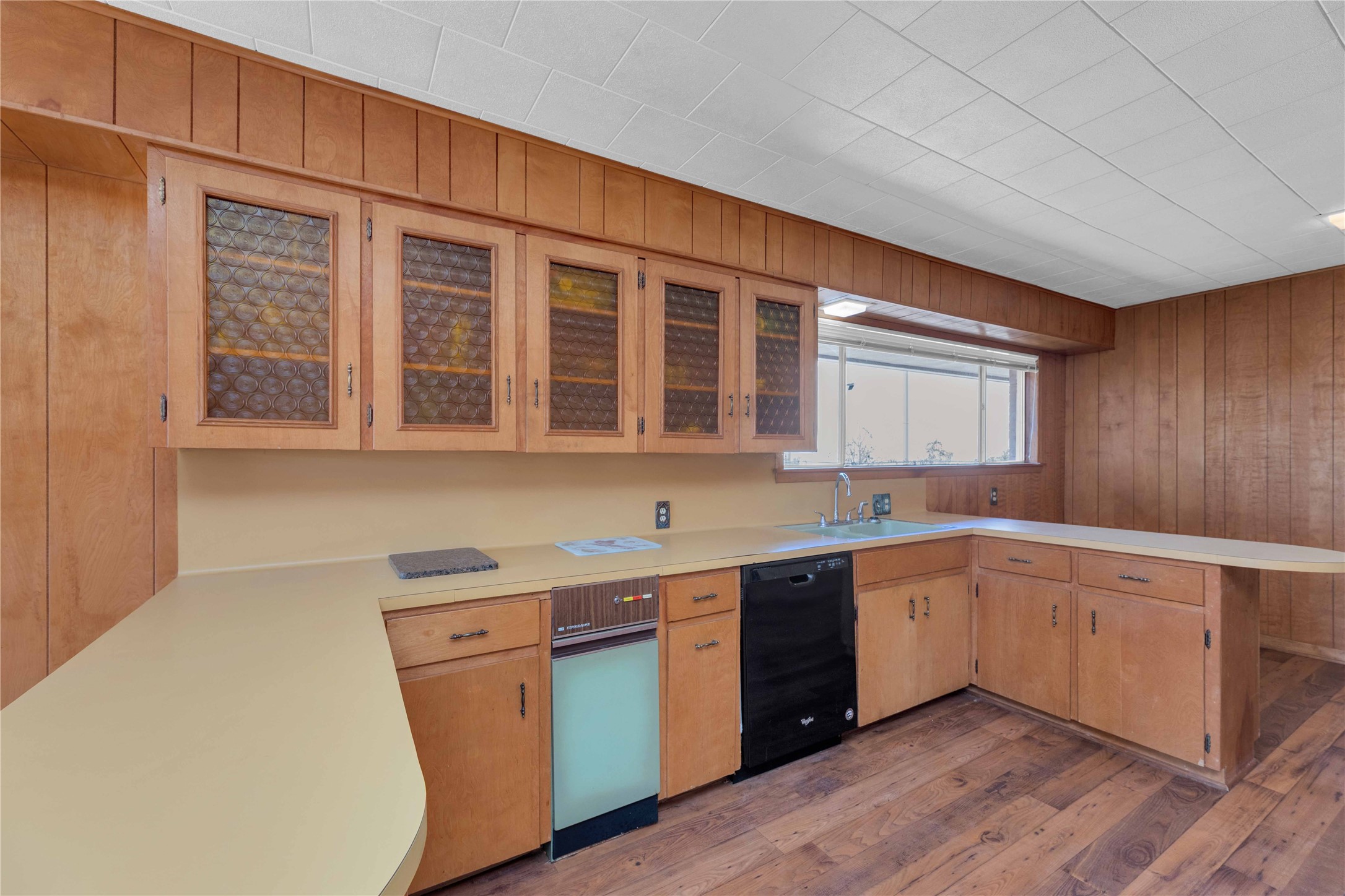 1243 North Jefferson Property Photo 10