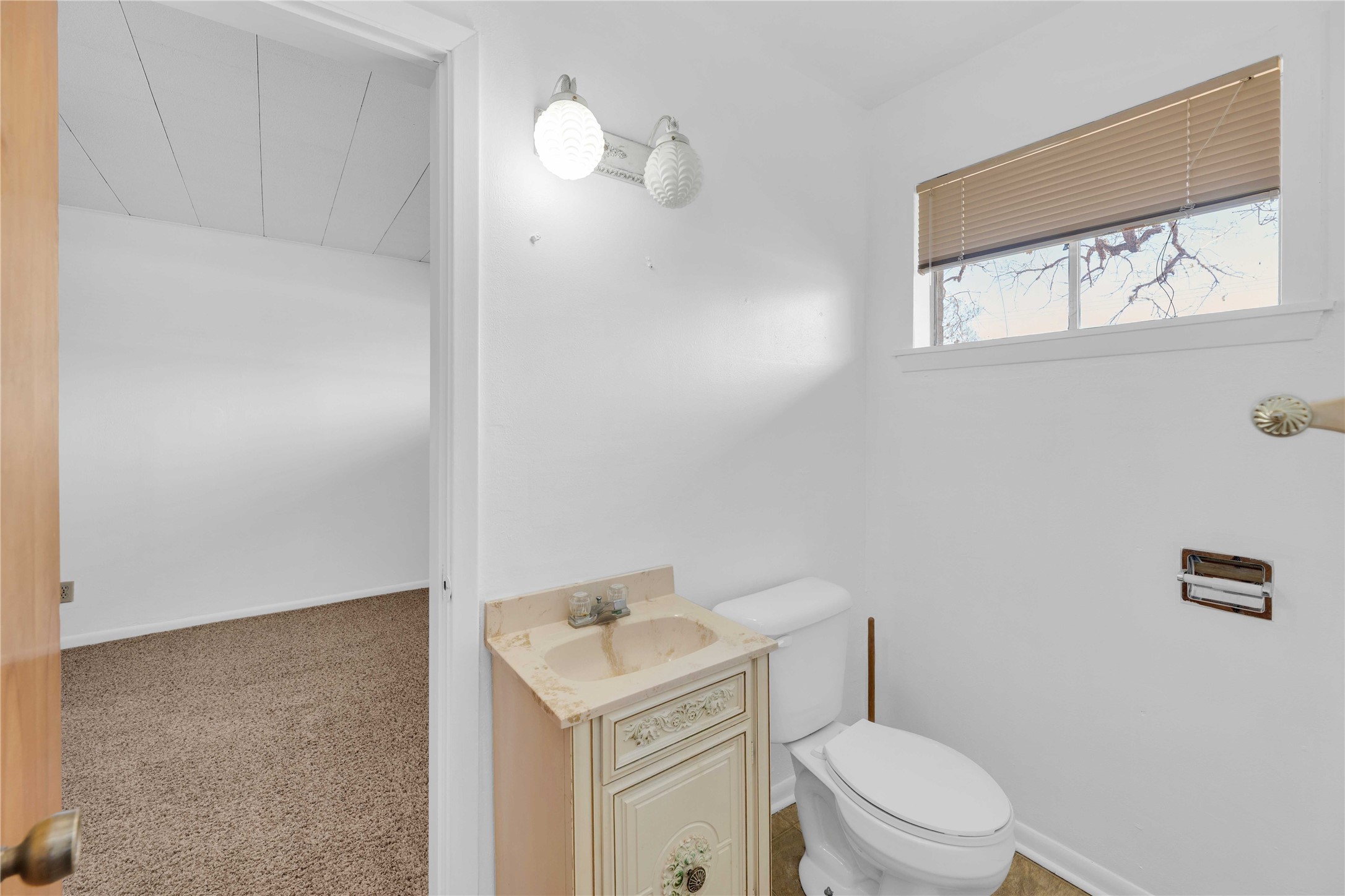 1243 North Jefferson Property Photo 16
