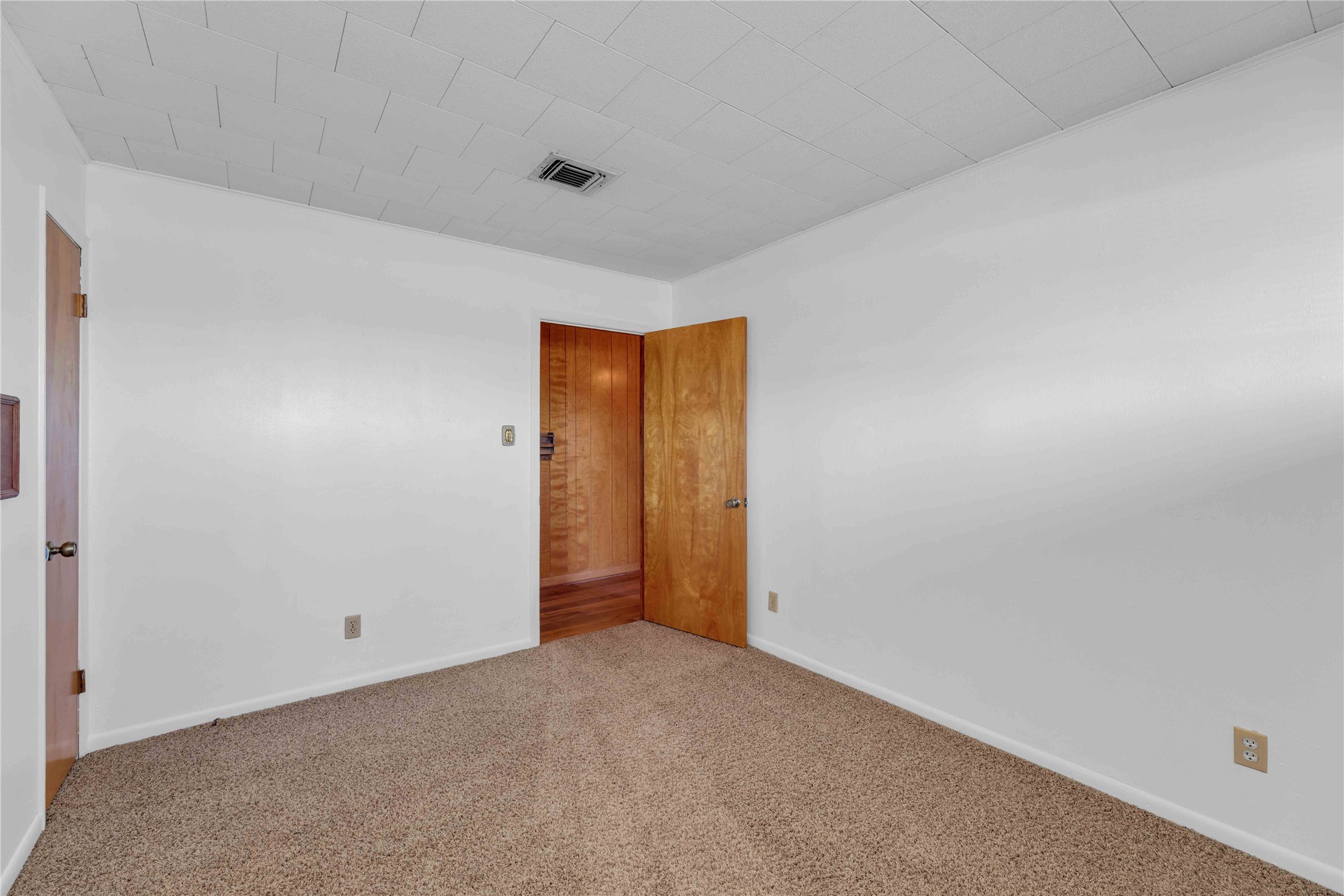 1243 North Jefferson Property Photo 22
