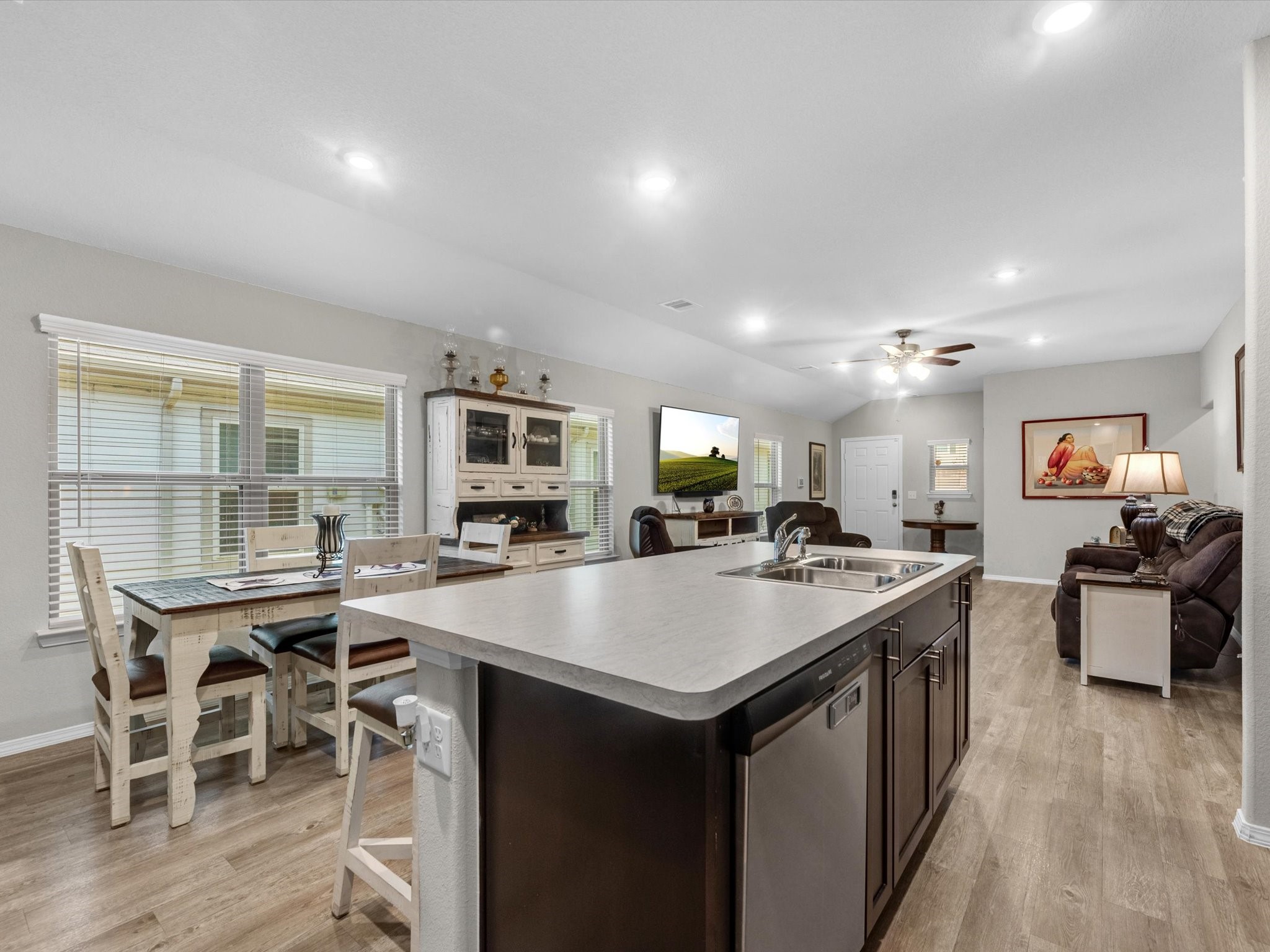1806 Brushy Cedar Drive Property Photo 9