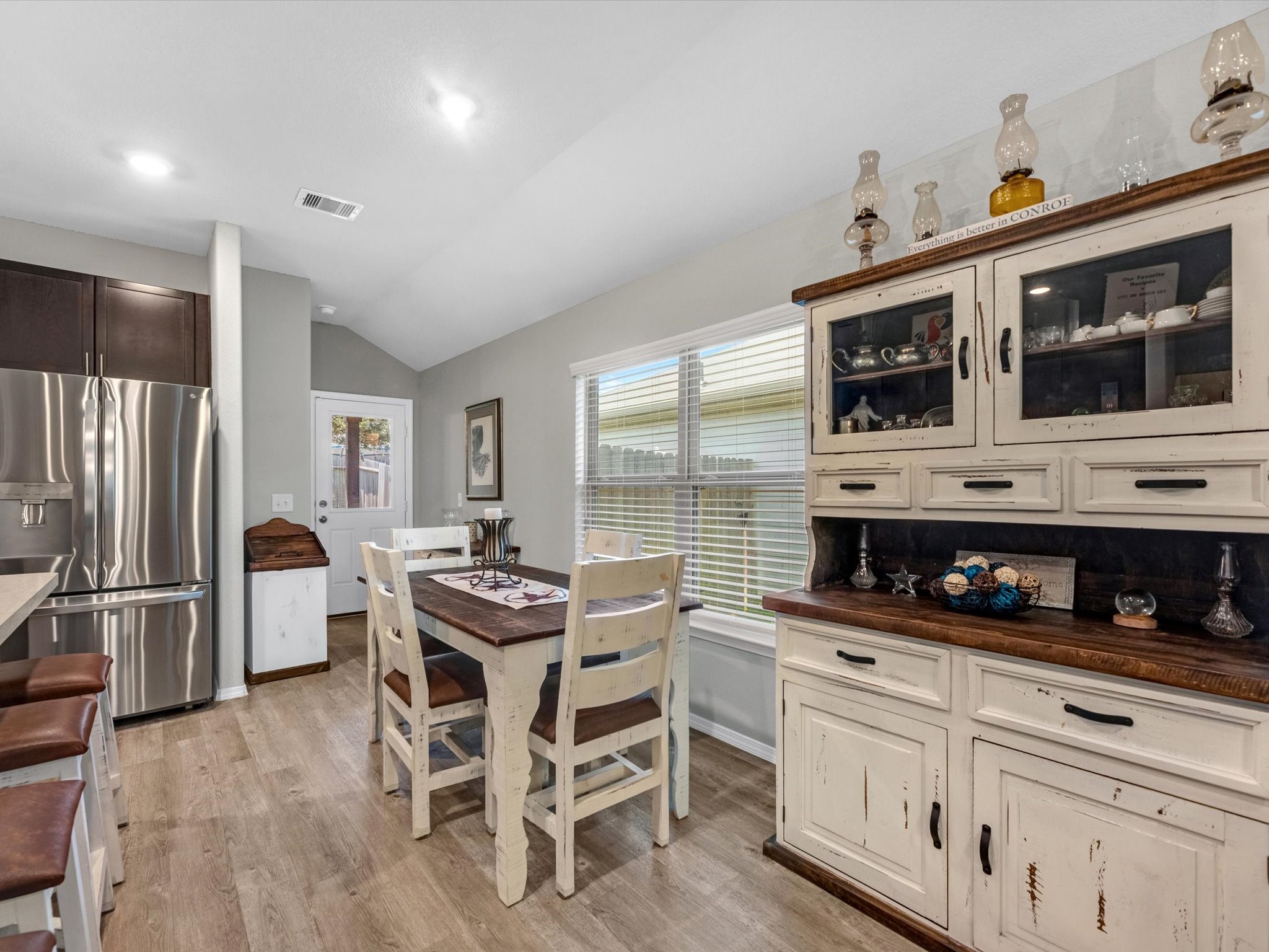 1806 Brushy Cedar Drive Property Photo 10