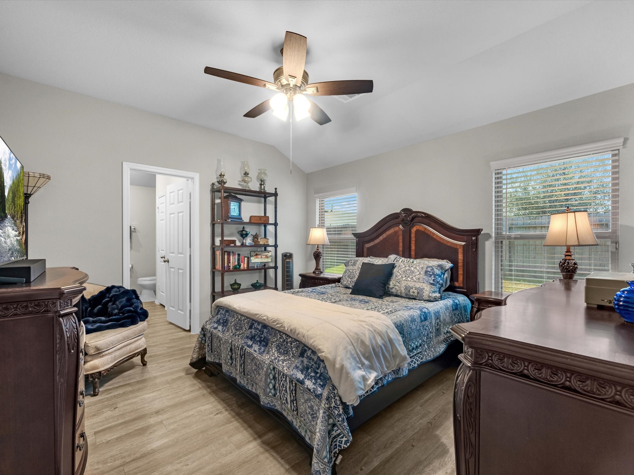1806 Brushy Cedar Drive Property Photo 11