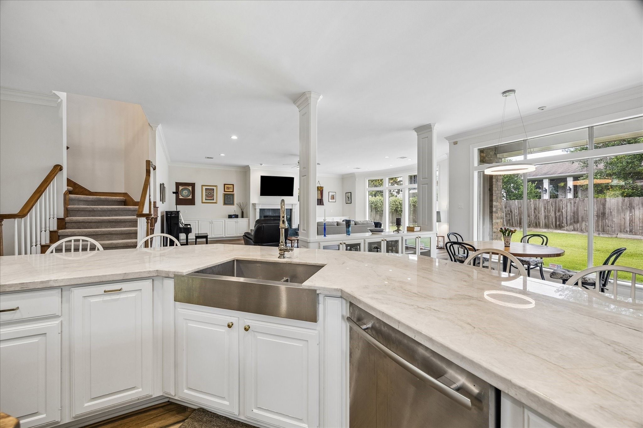 4714 Holt Property Photo 2