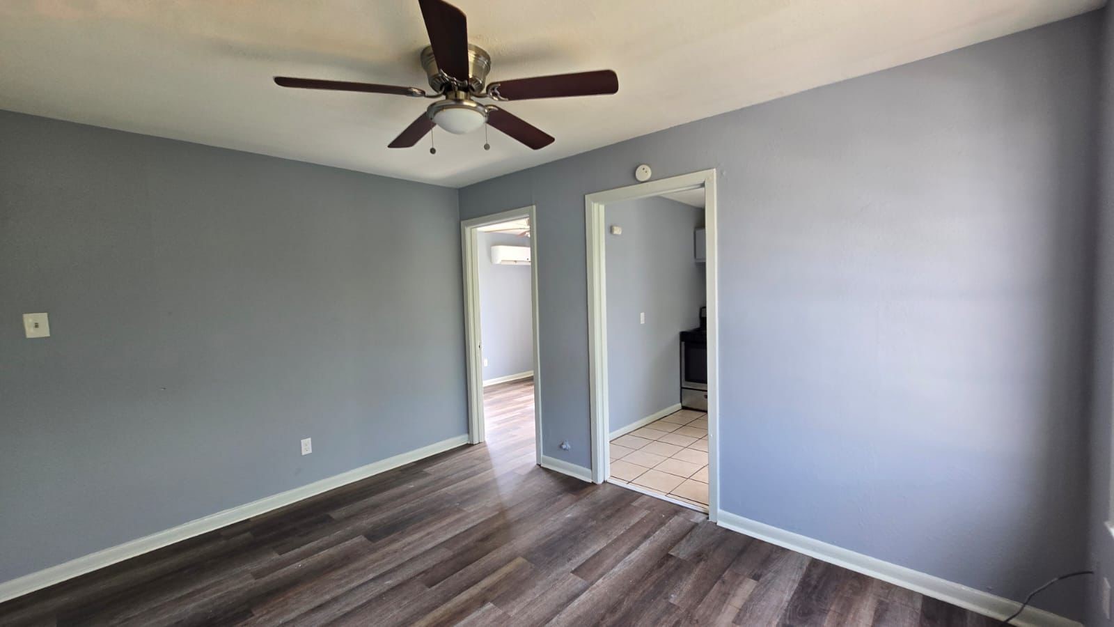 1012 Ann Street E Property Photo 1