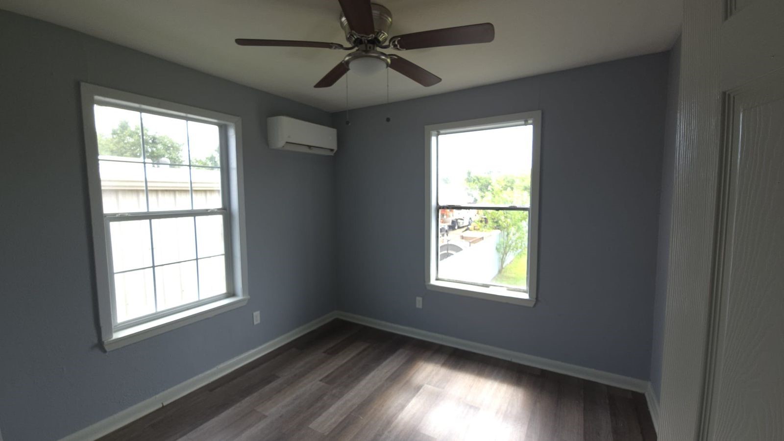 1012 Ann Street E Property Photo 4