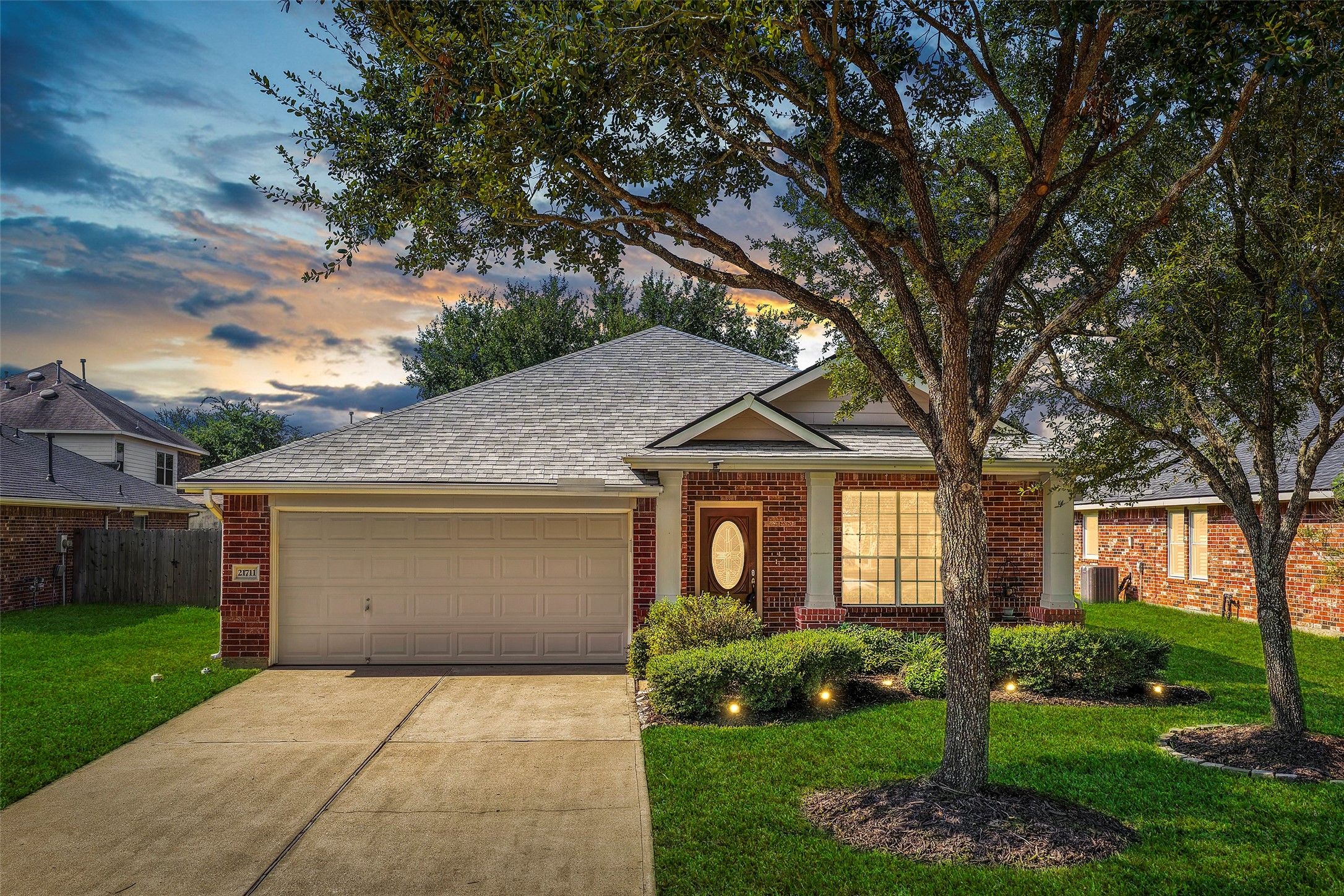 21711 Winsome Rose Court Property Photo 1