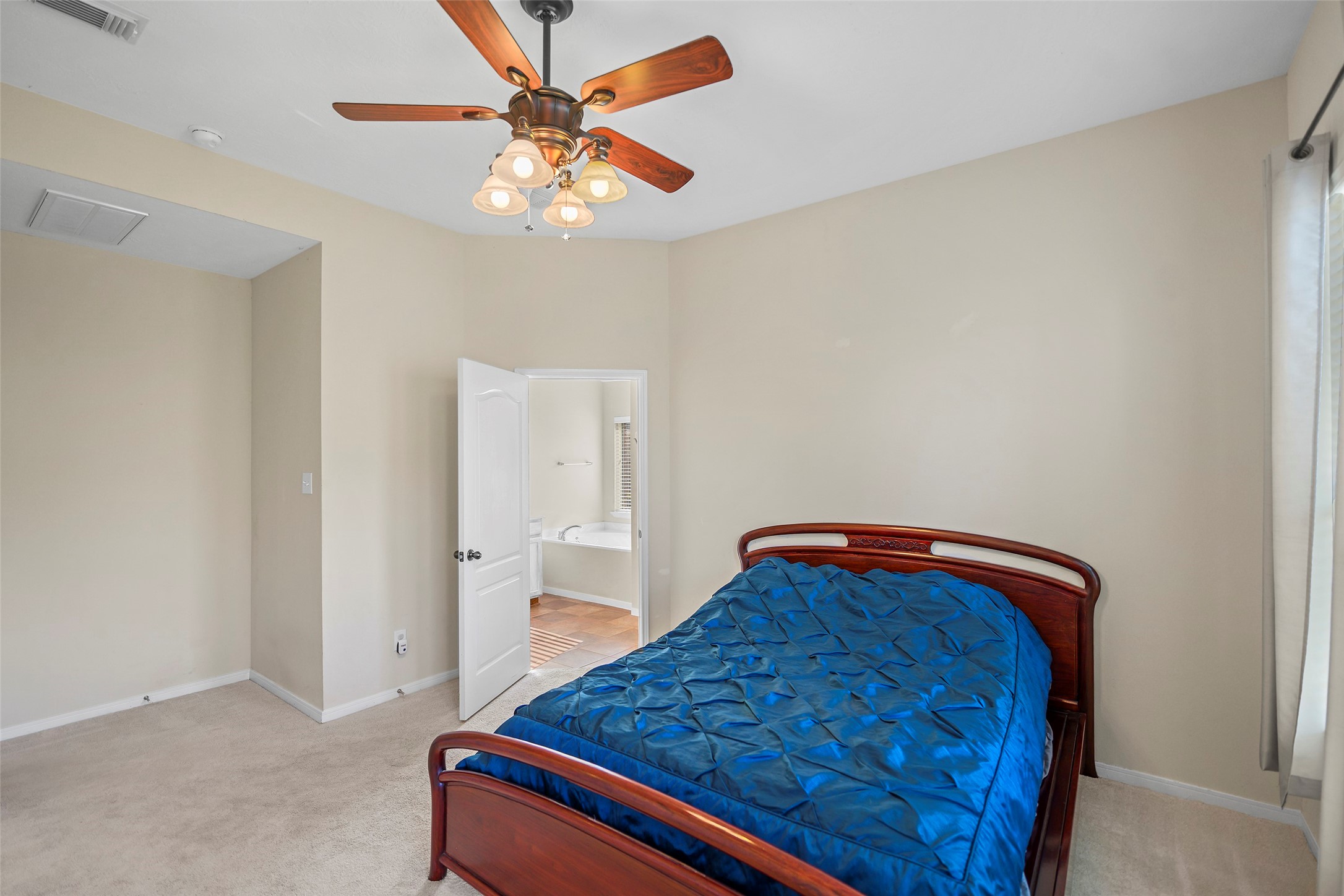 21711 Winsome Rose Court Property Photo 20