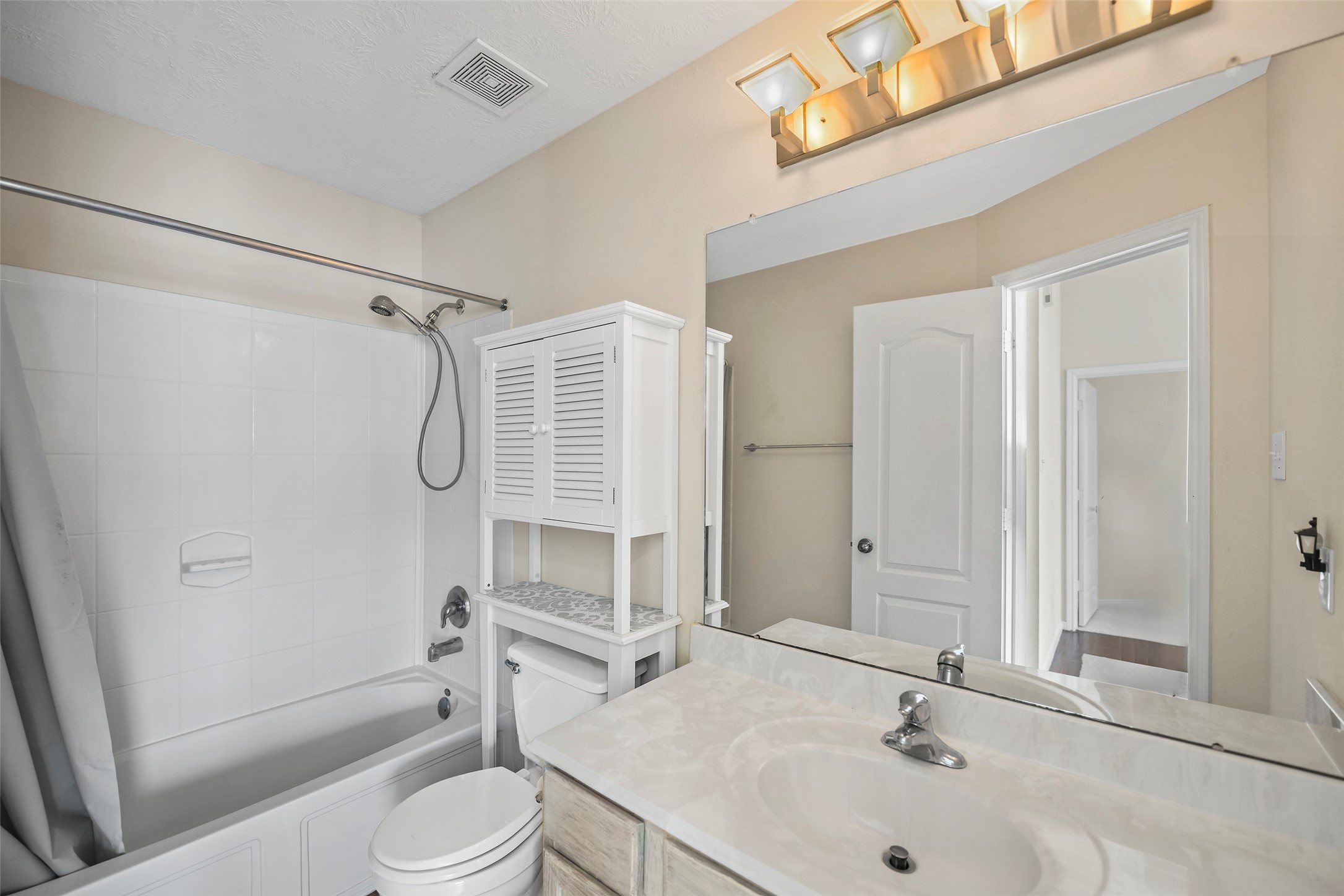 21711 Winsome Rose Court Property Photo 28