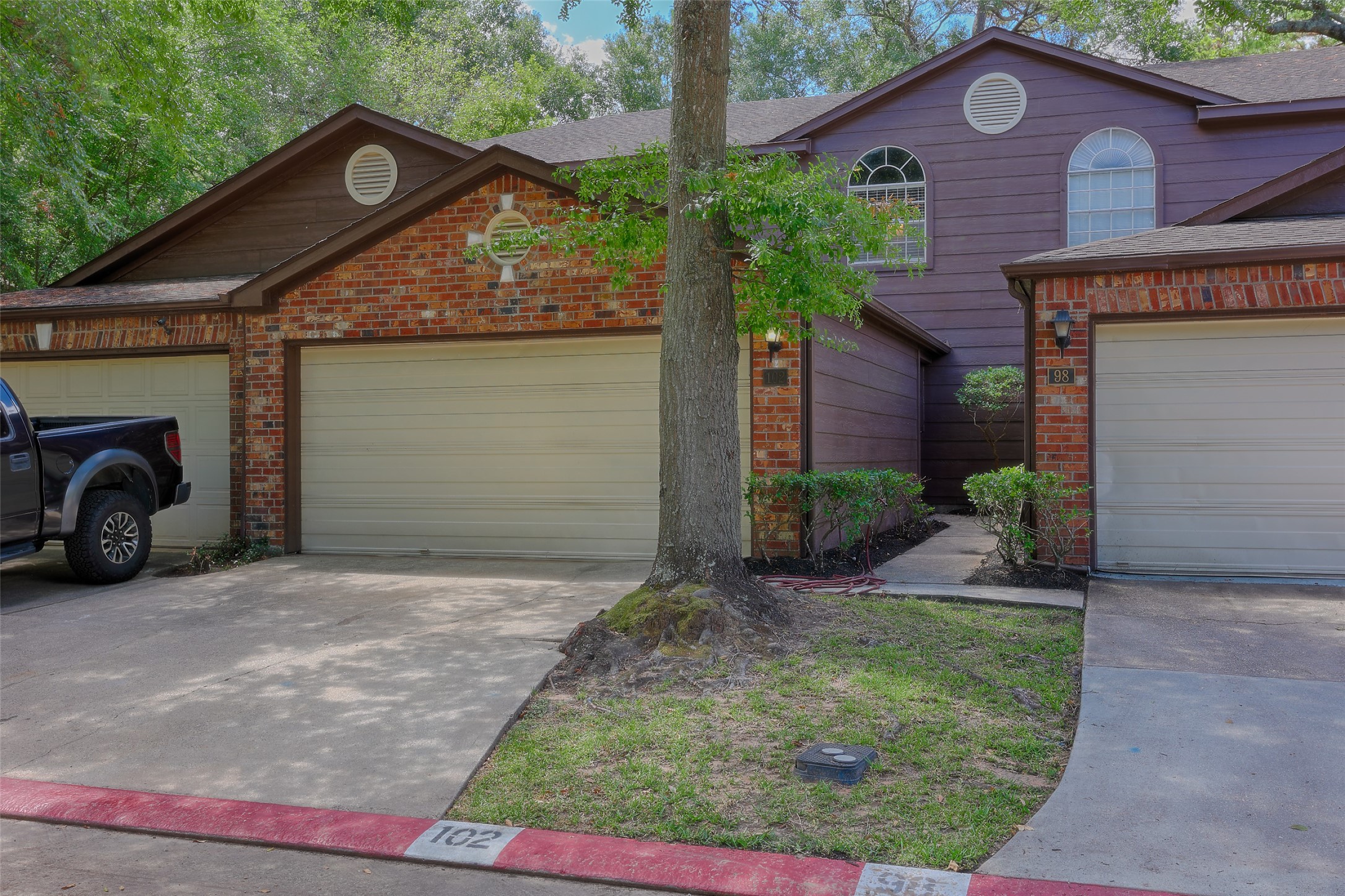 102 Willowwood Property Photo 1