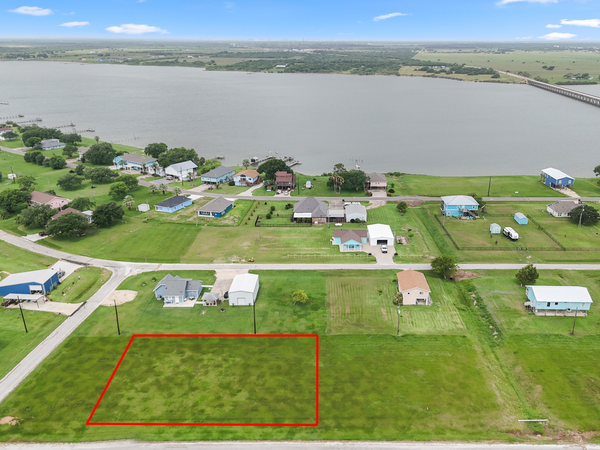 102 Calumet Drive Property Photo 1