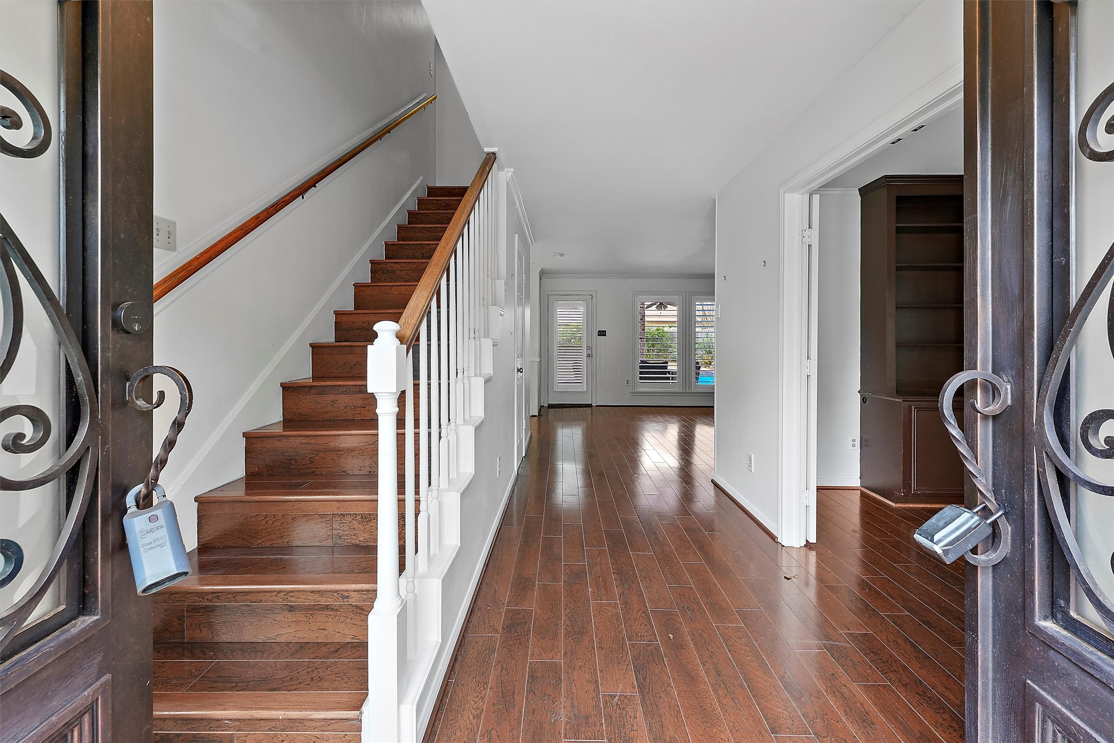 819 Sandpiper Drive Property Photo 3