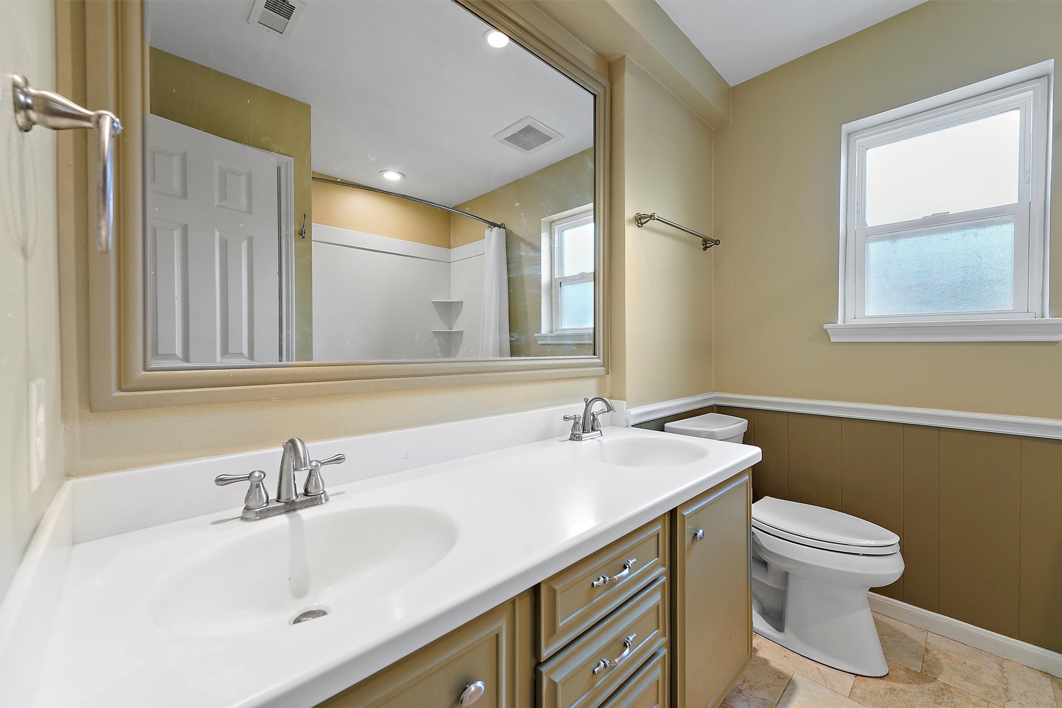 819 Sandpiper Drive Property Photo 14