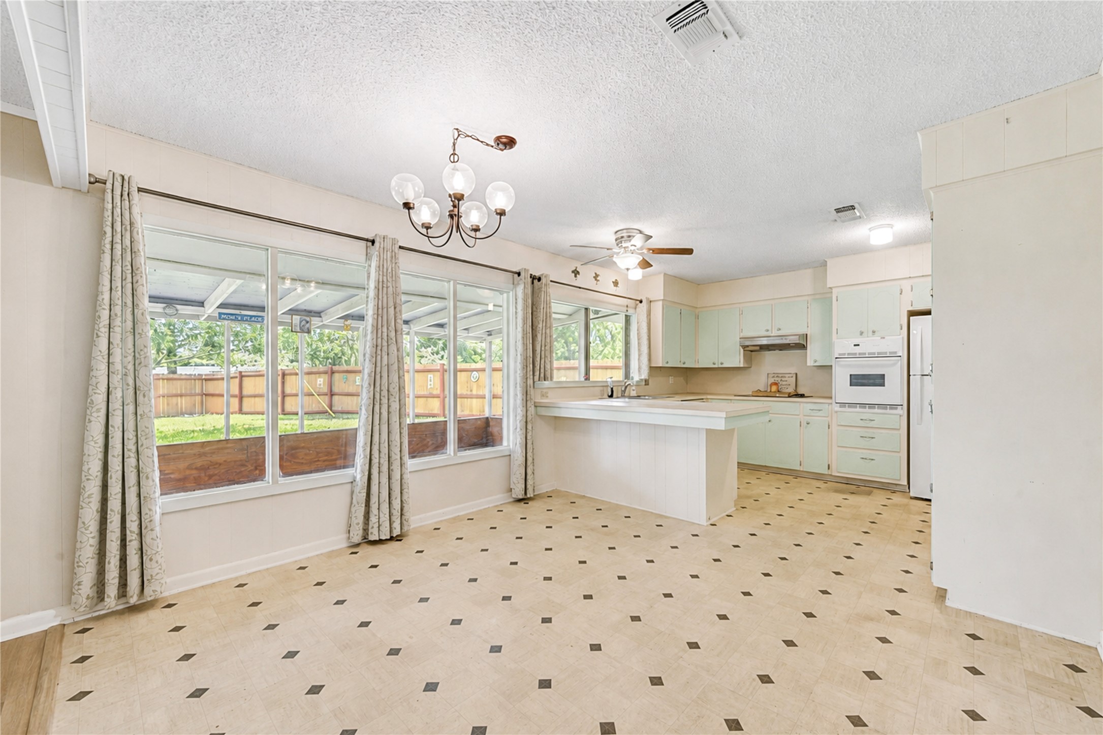 1320 Linwood Drive Property Photo 36