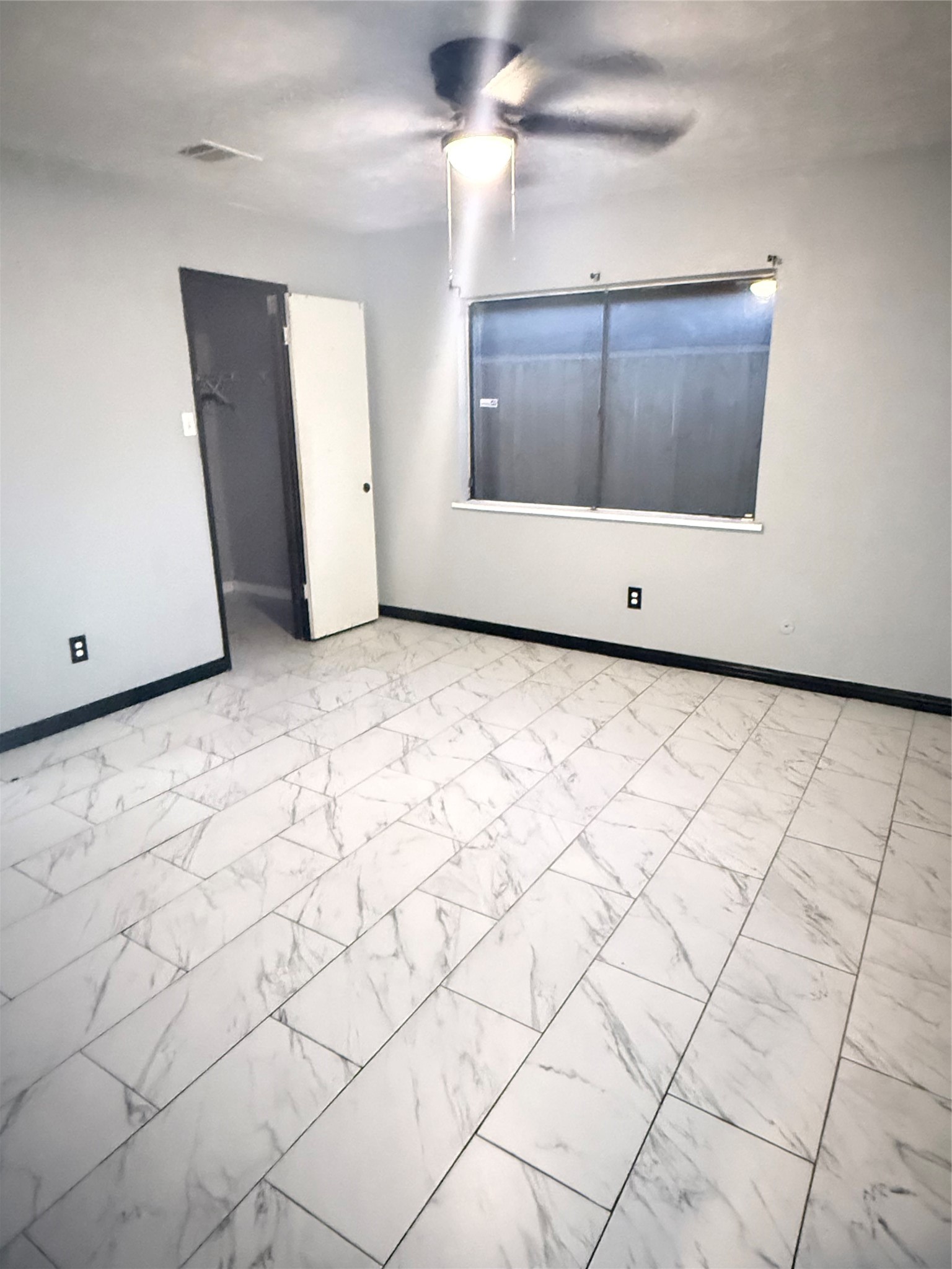 14523 Leacrest Drive Property Photo 6