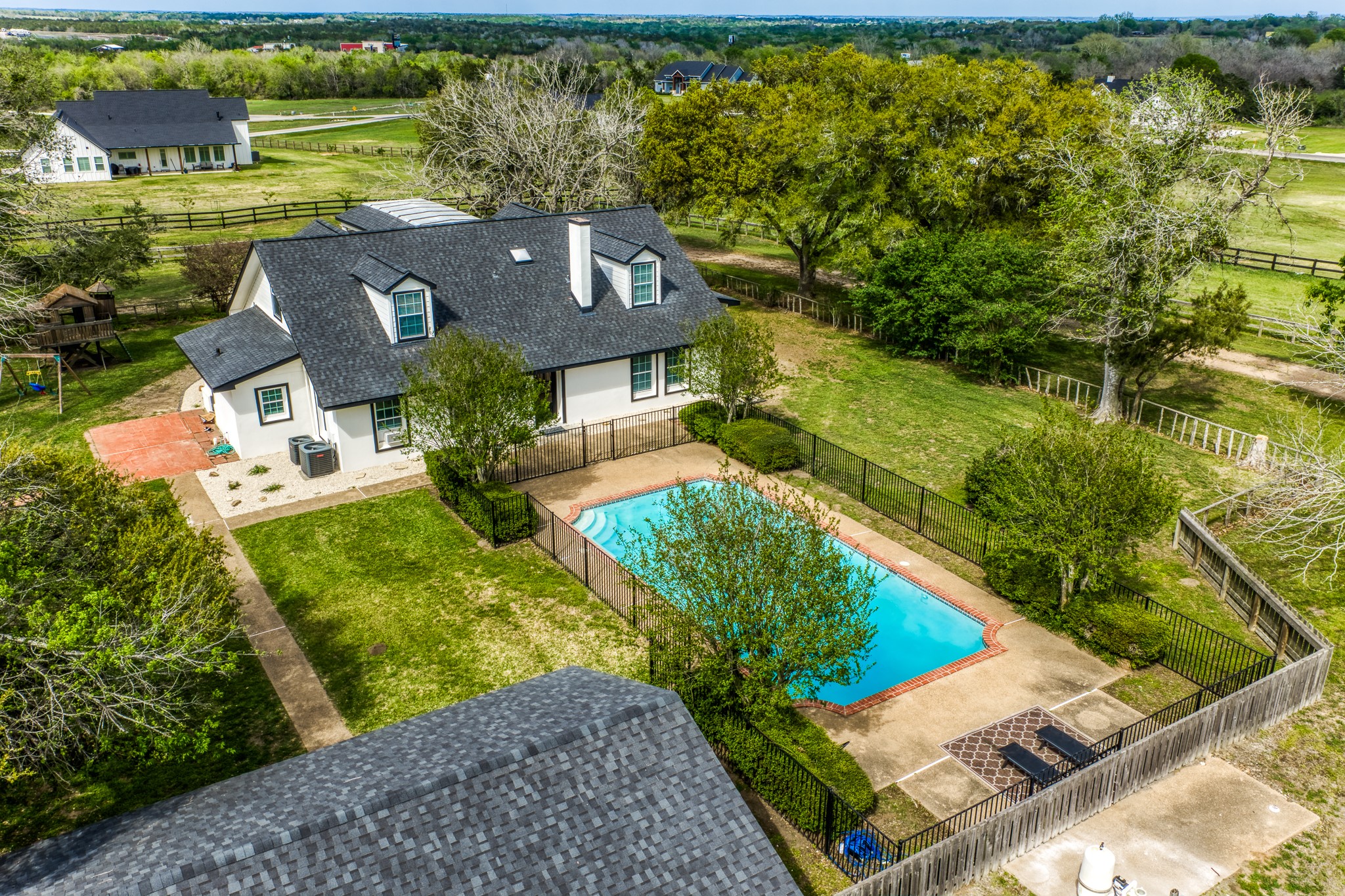 1289 Bluebonnet Ridge Drive Property Photo 1