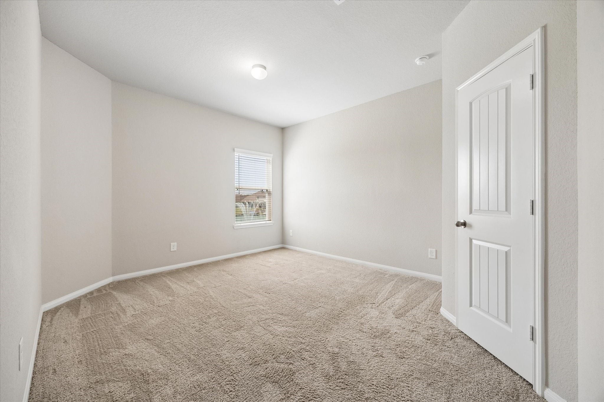 3811 W Alessano Lane Property Photo 19
