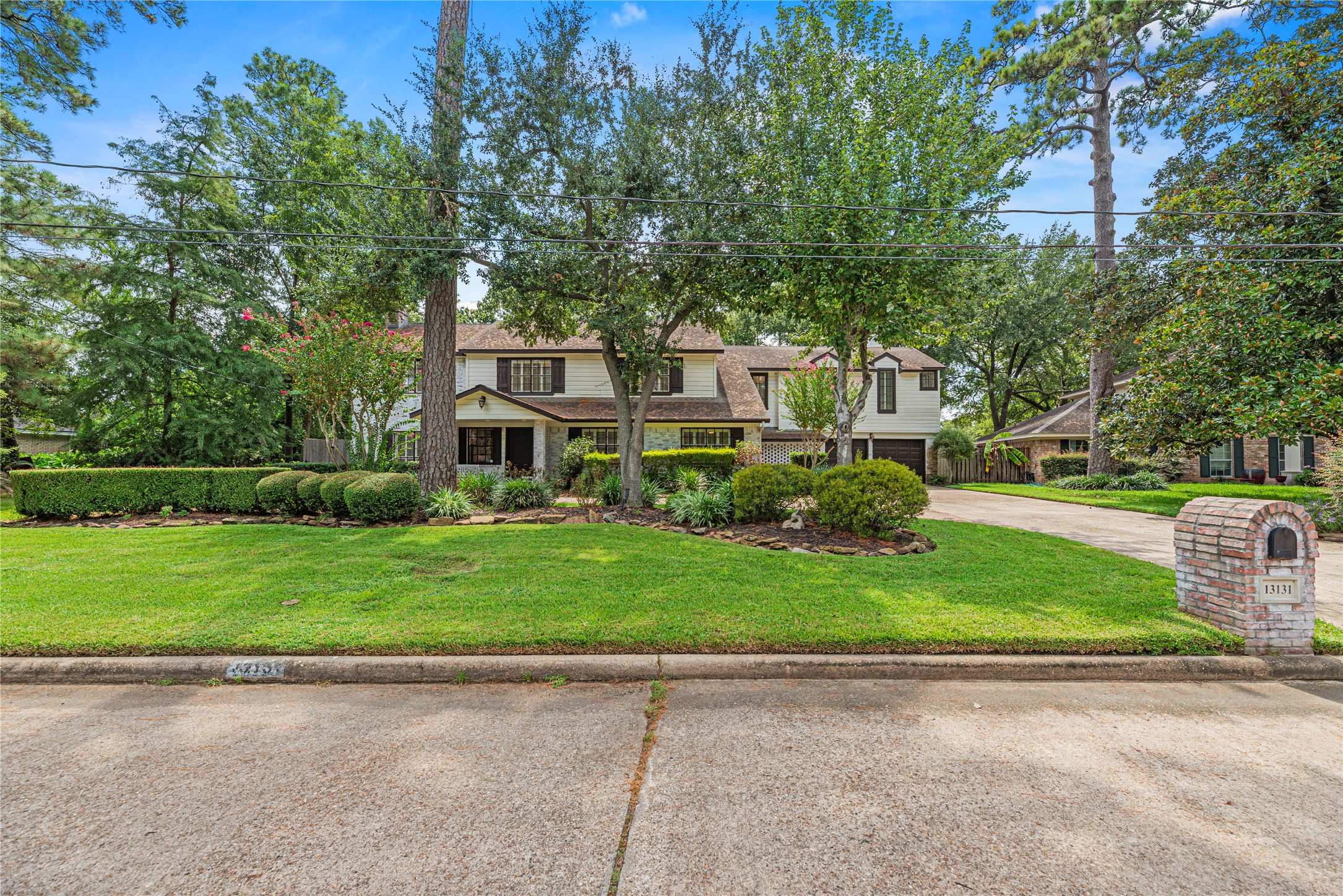 13131 Holston Hills Drive Property Photo 6