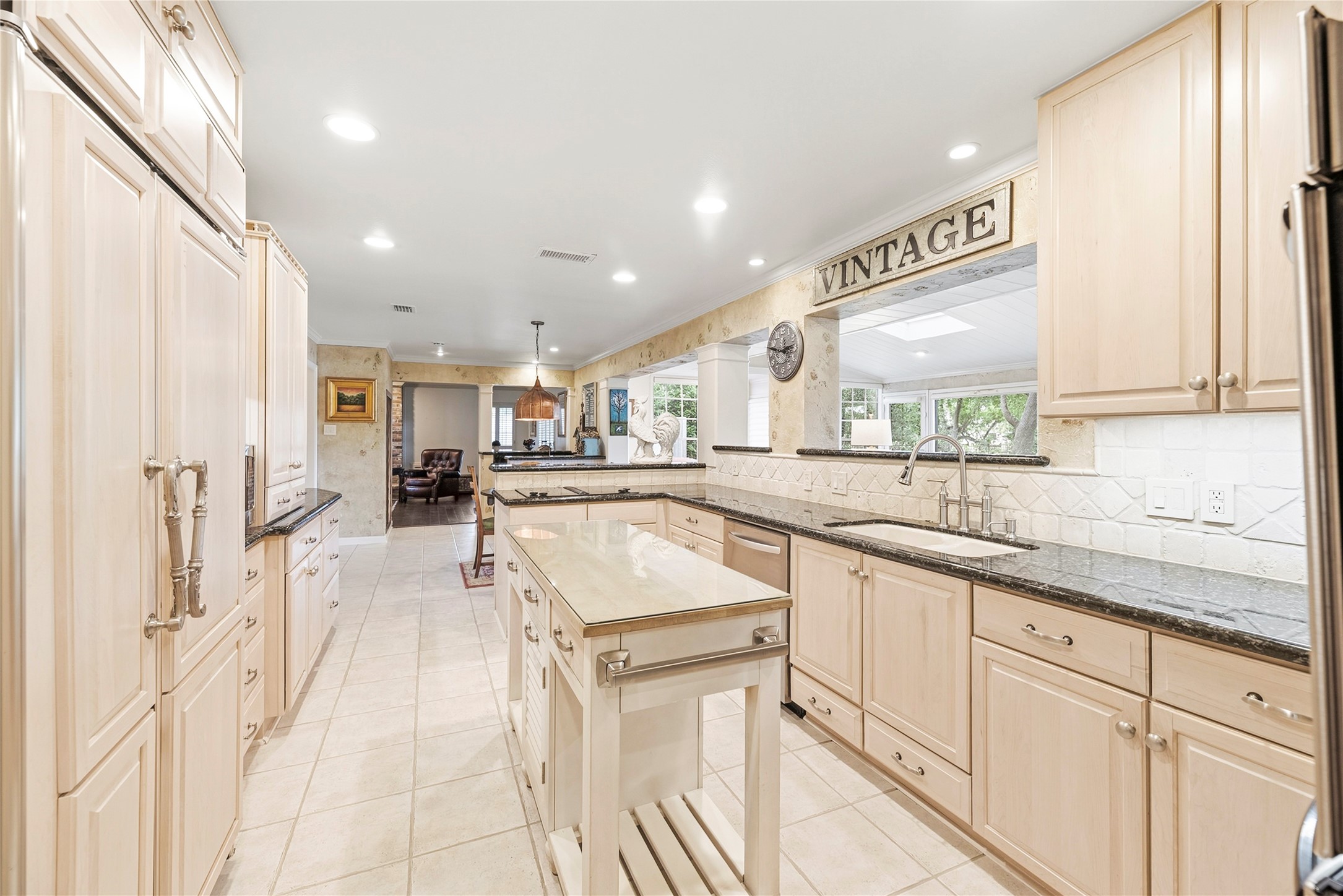 13131 Holston Hills Drive Property Photo 11