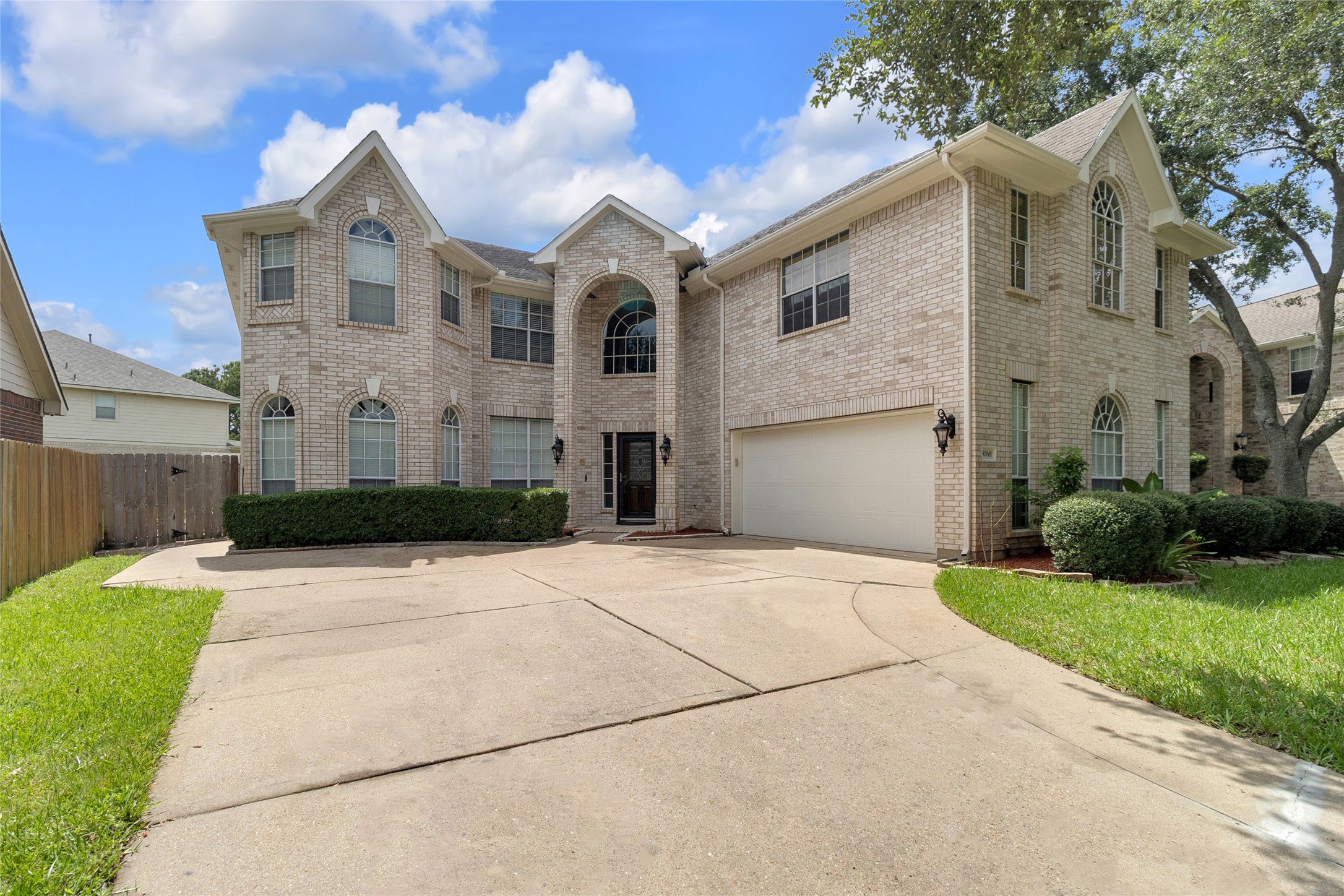10910 Coldwater Bridge Ct Property Photo 1