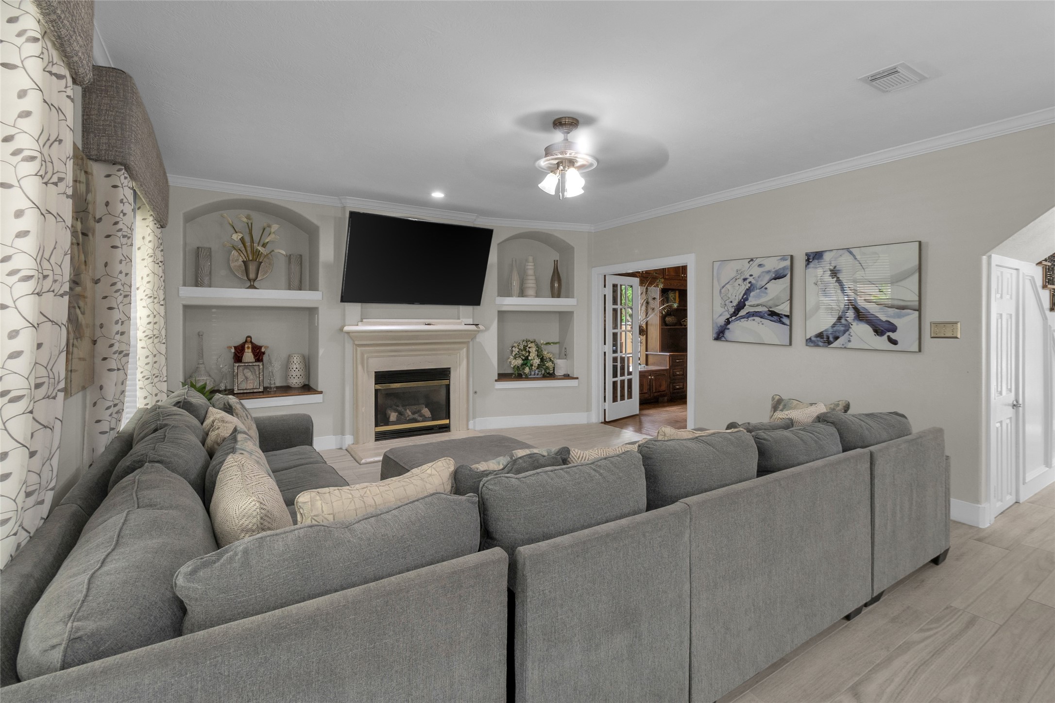 10910 Coldwater Bridge Ct Property Photo 6
