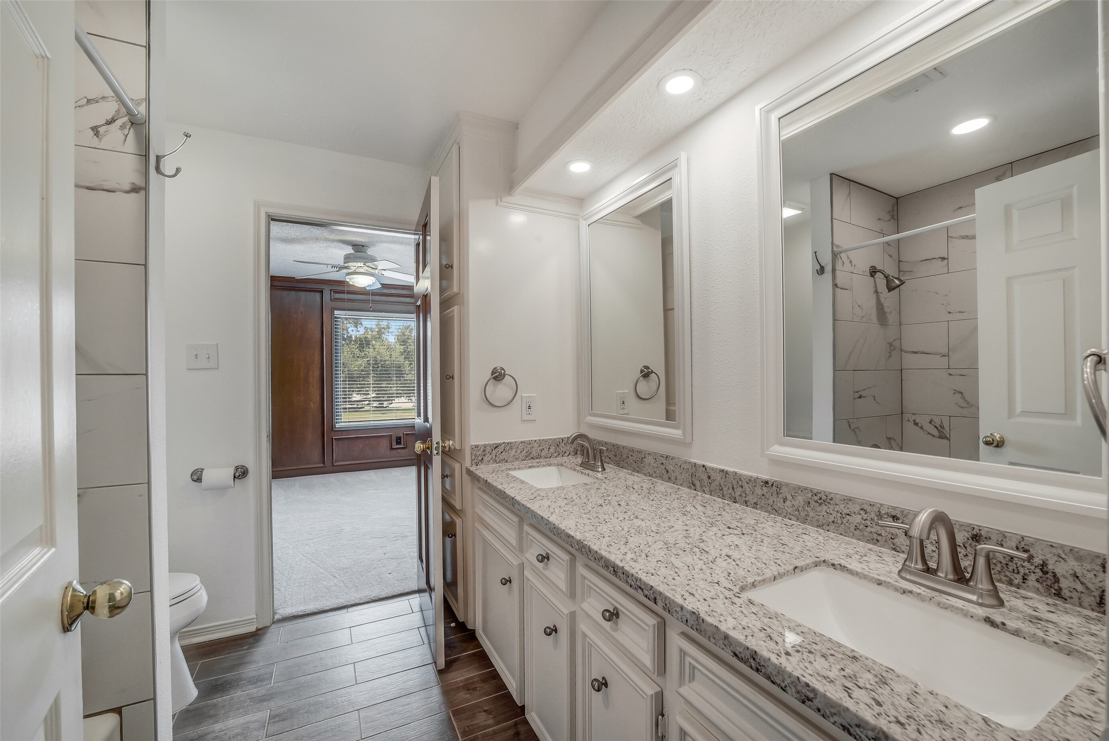 910 Millpond Drive Property Photo 32
