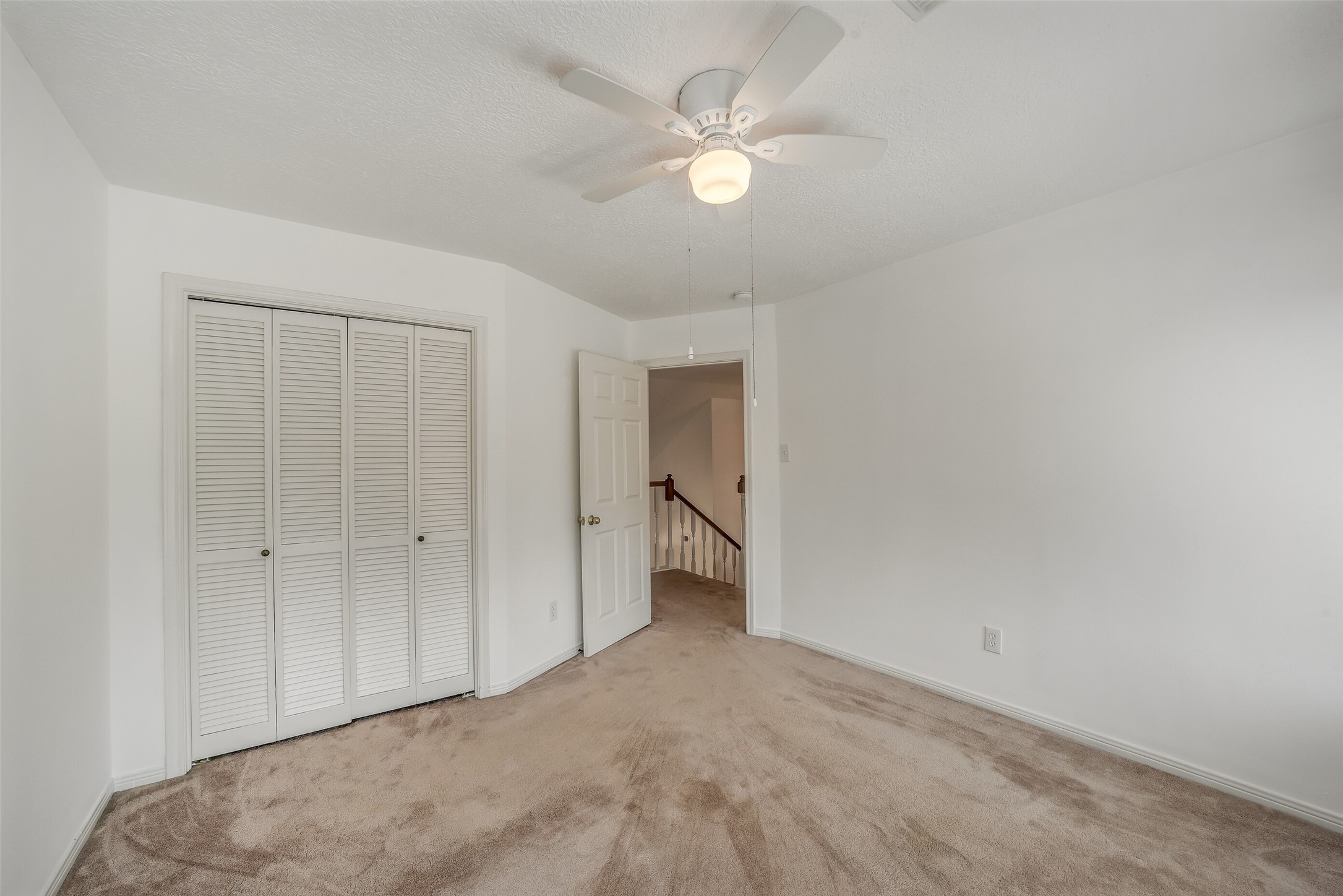 910 Millpond Drive Property Photo 35